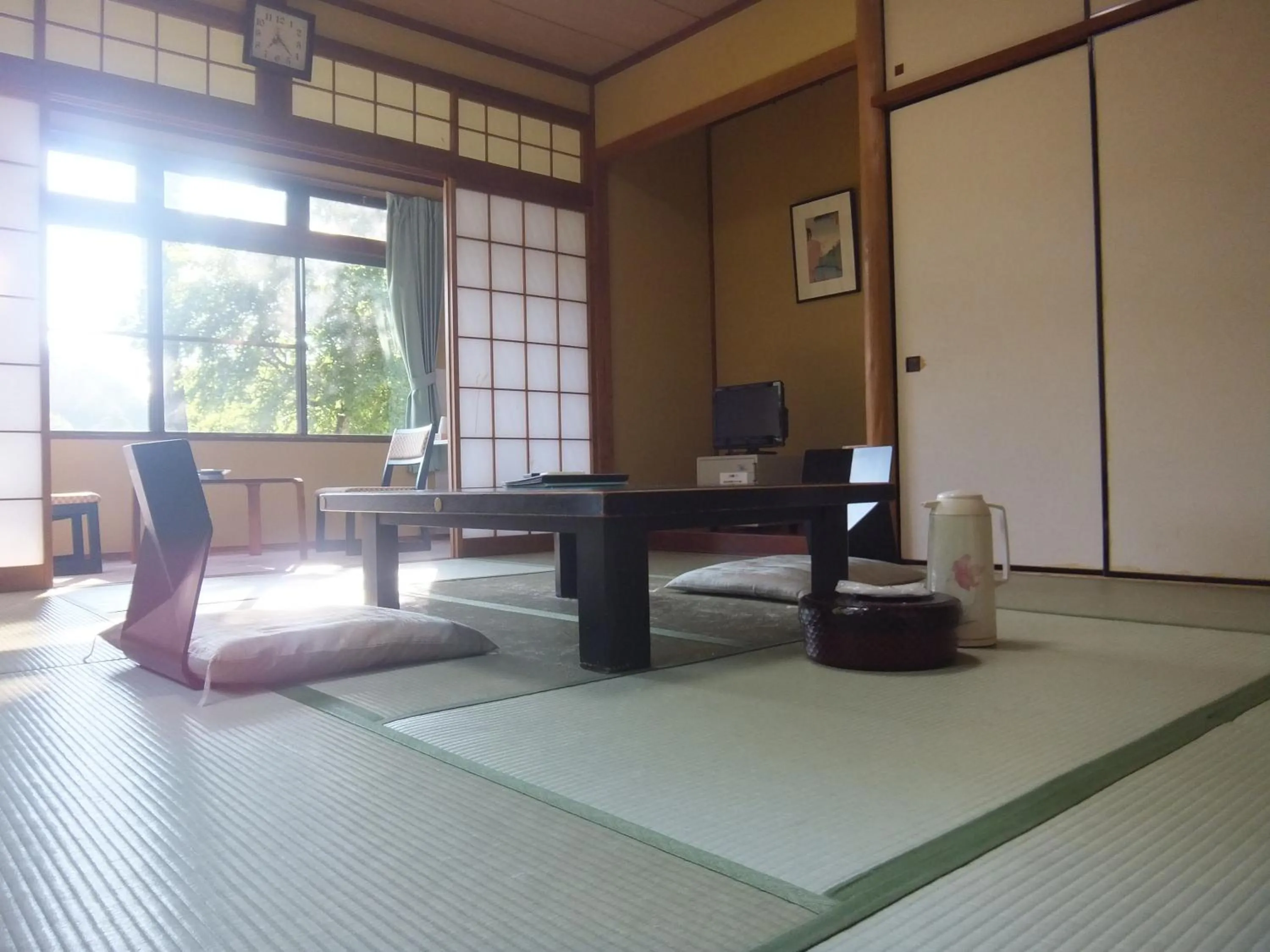 Photo of the whole room in Nikko Tokanso