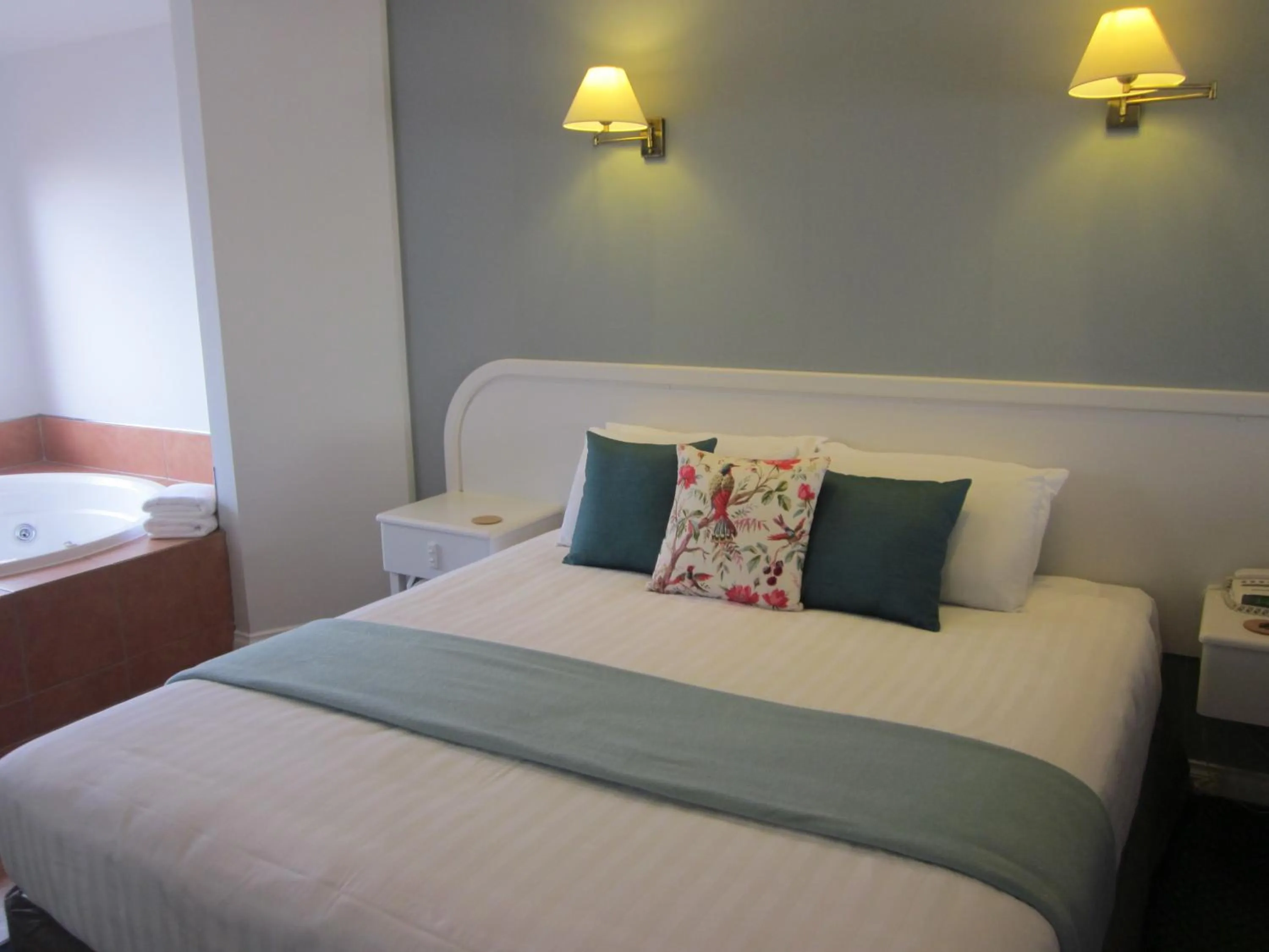 Bed in Beachfront Motel