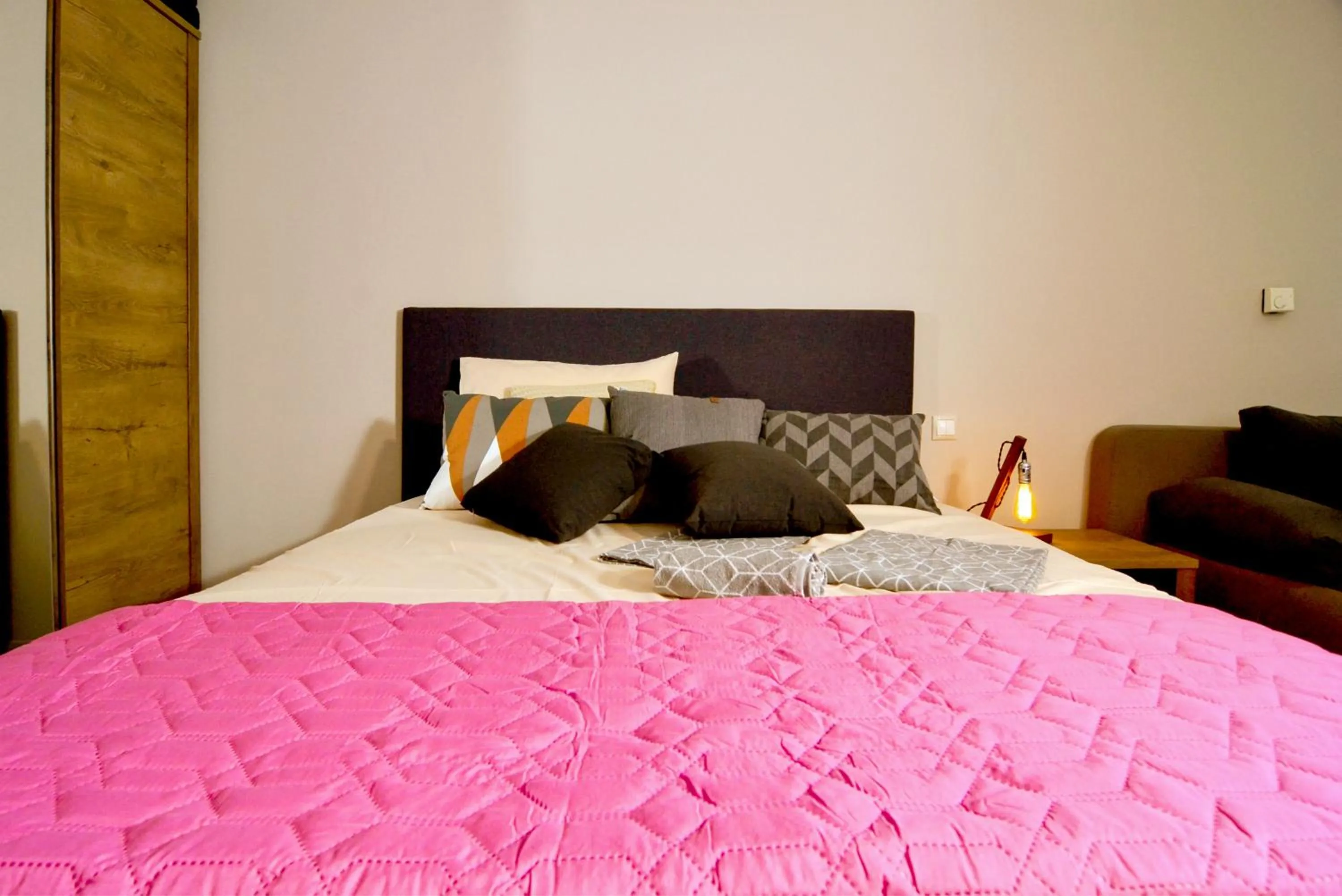 Bed in Mastiha Villas in Town