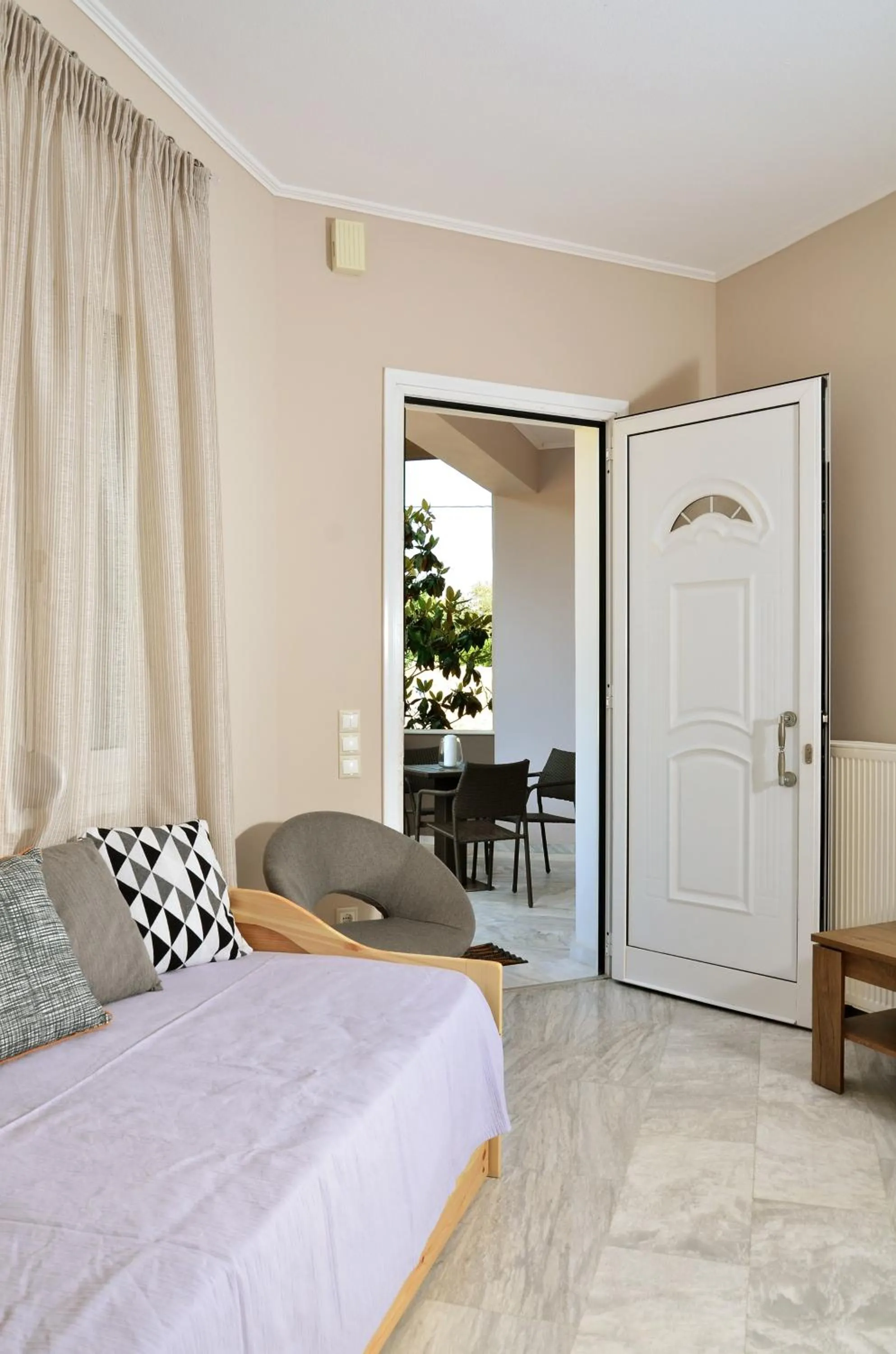 Bed in Mastiha Villas in Town