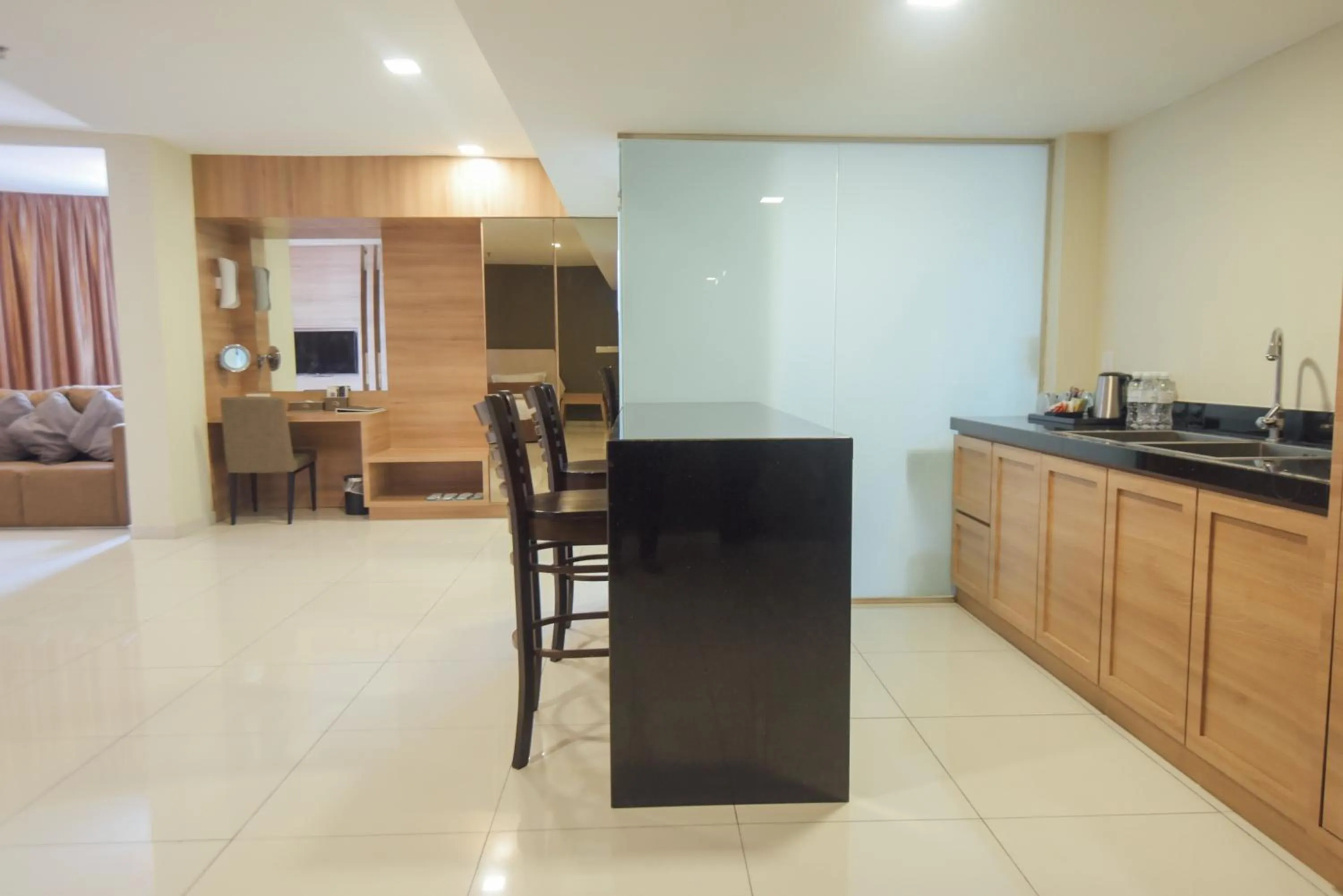 Kitchen or kitchenette in Hotel Sfera
