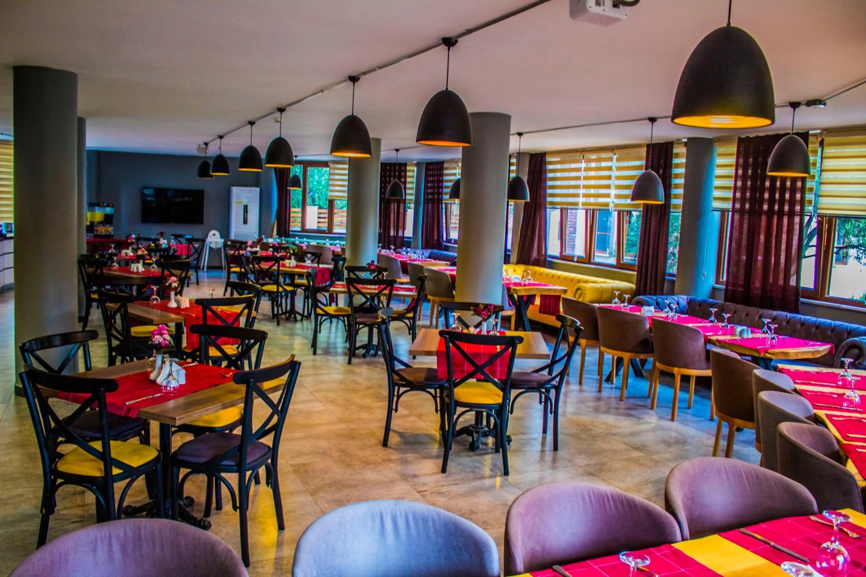 Restaurant/places to eat in Form Thermal Hotel & SPA Kaz Dağları