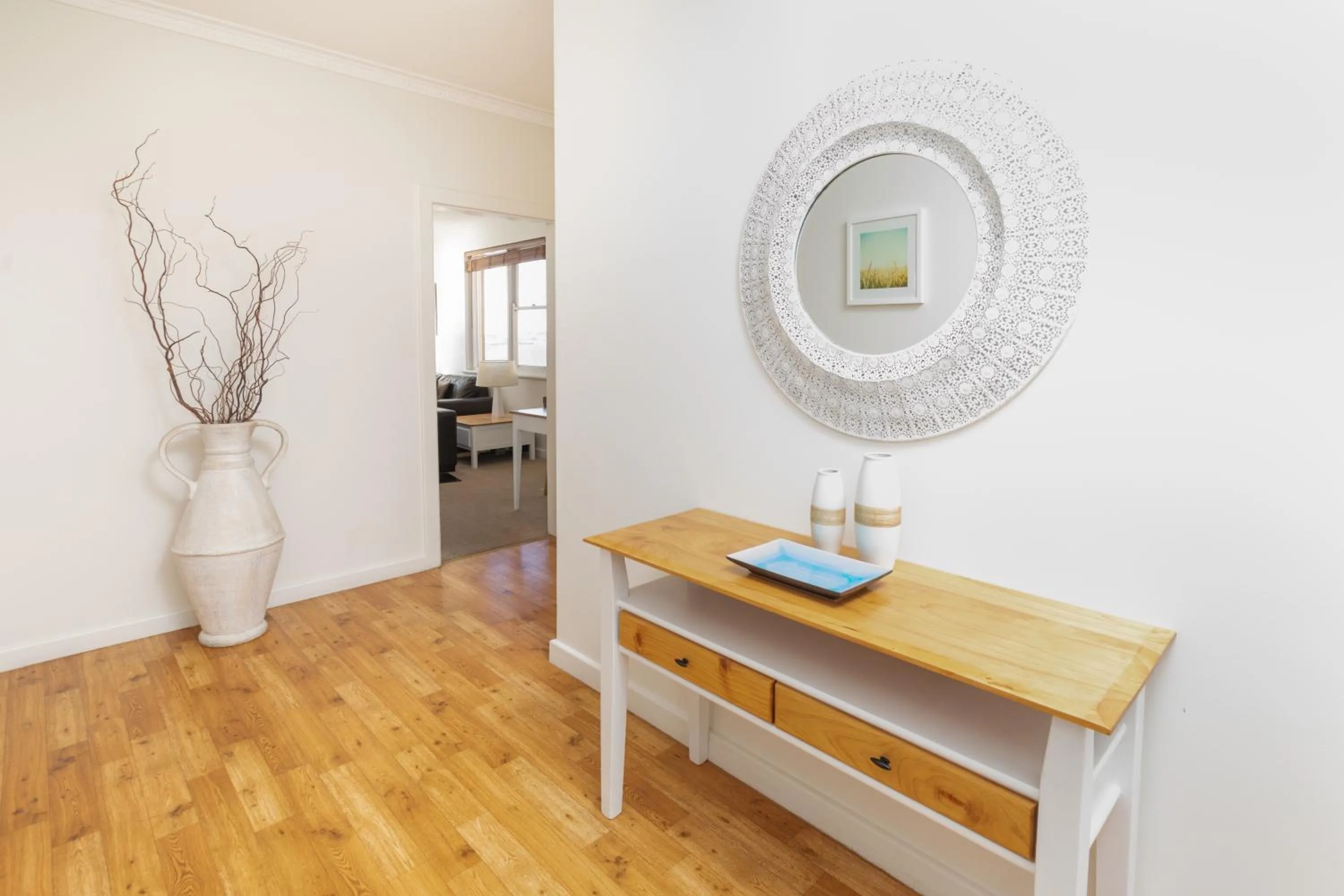 Decorative detail in Bay 10 - Suites and Apartments