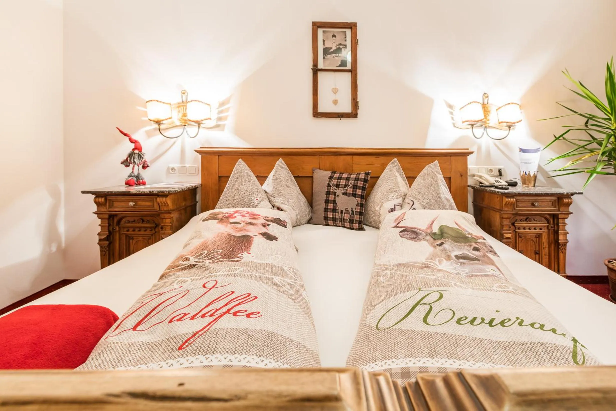 Photo of the whole room, Bed in Hotel Krone