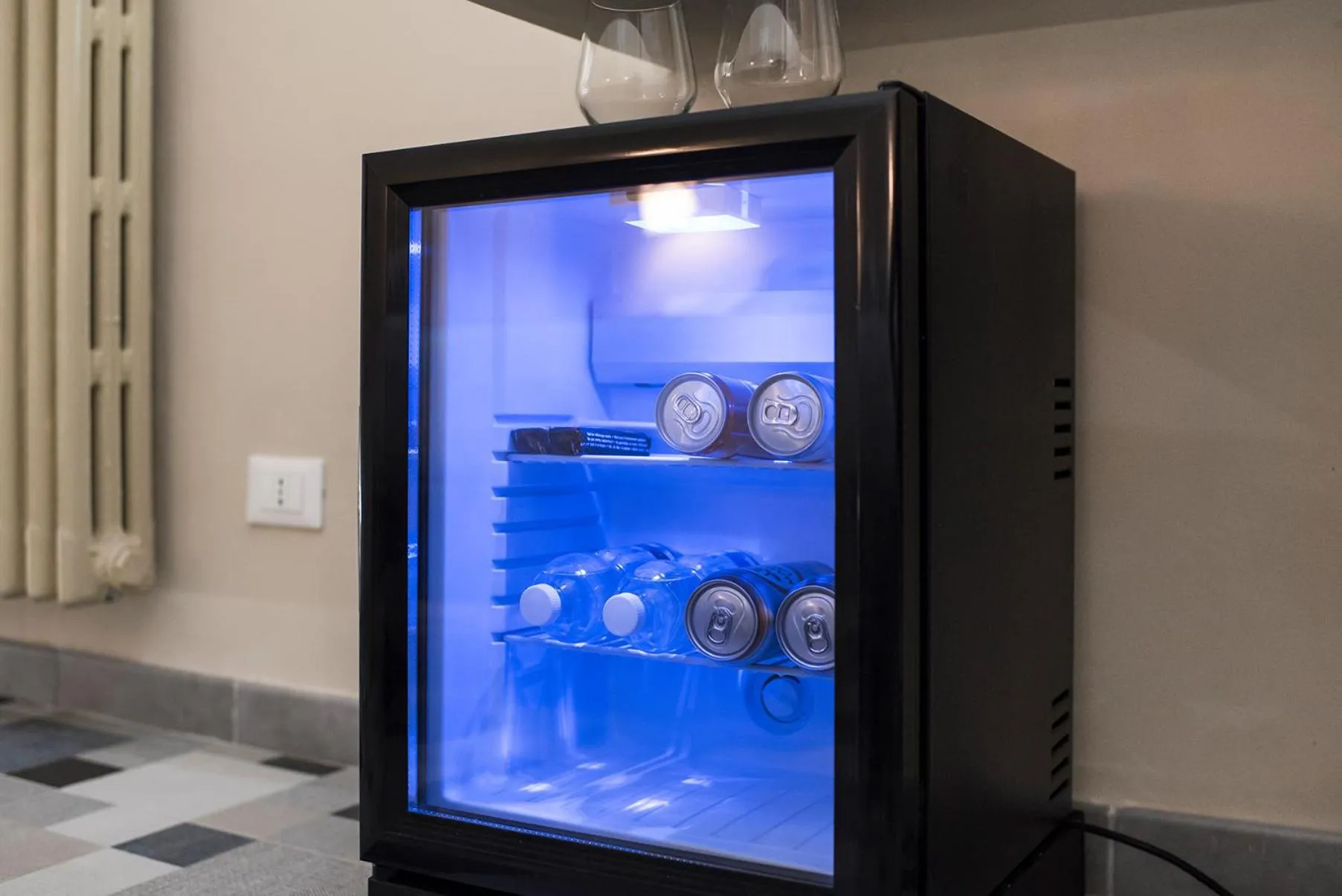 Drinks in TOHOUSE Rooms