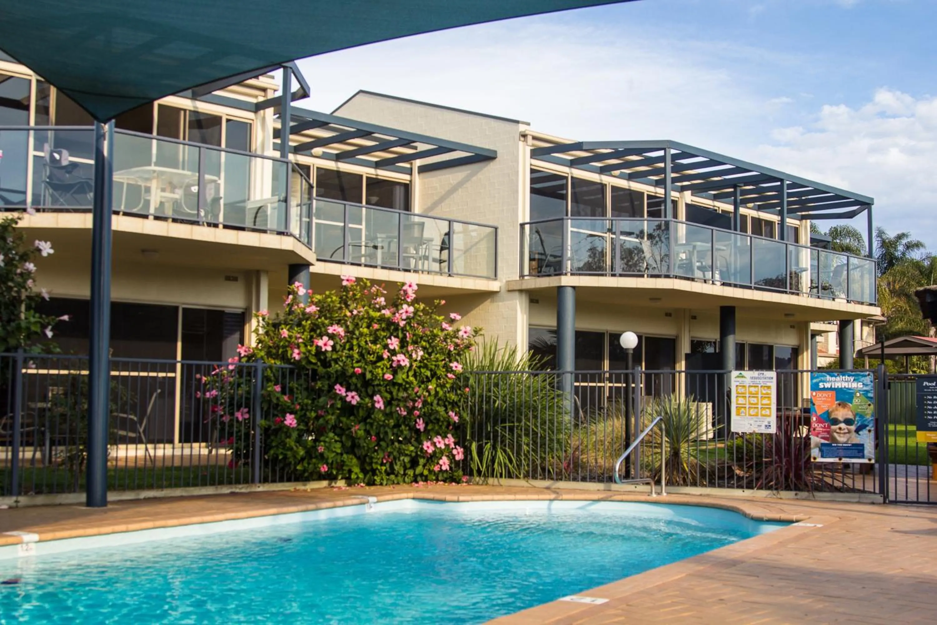 Facade/entrance in Sails Luxury Apartments Merimbula