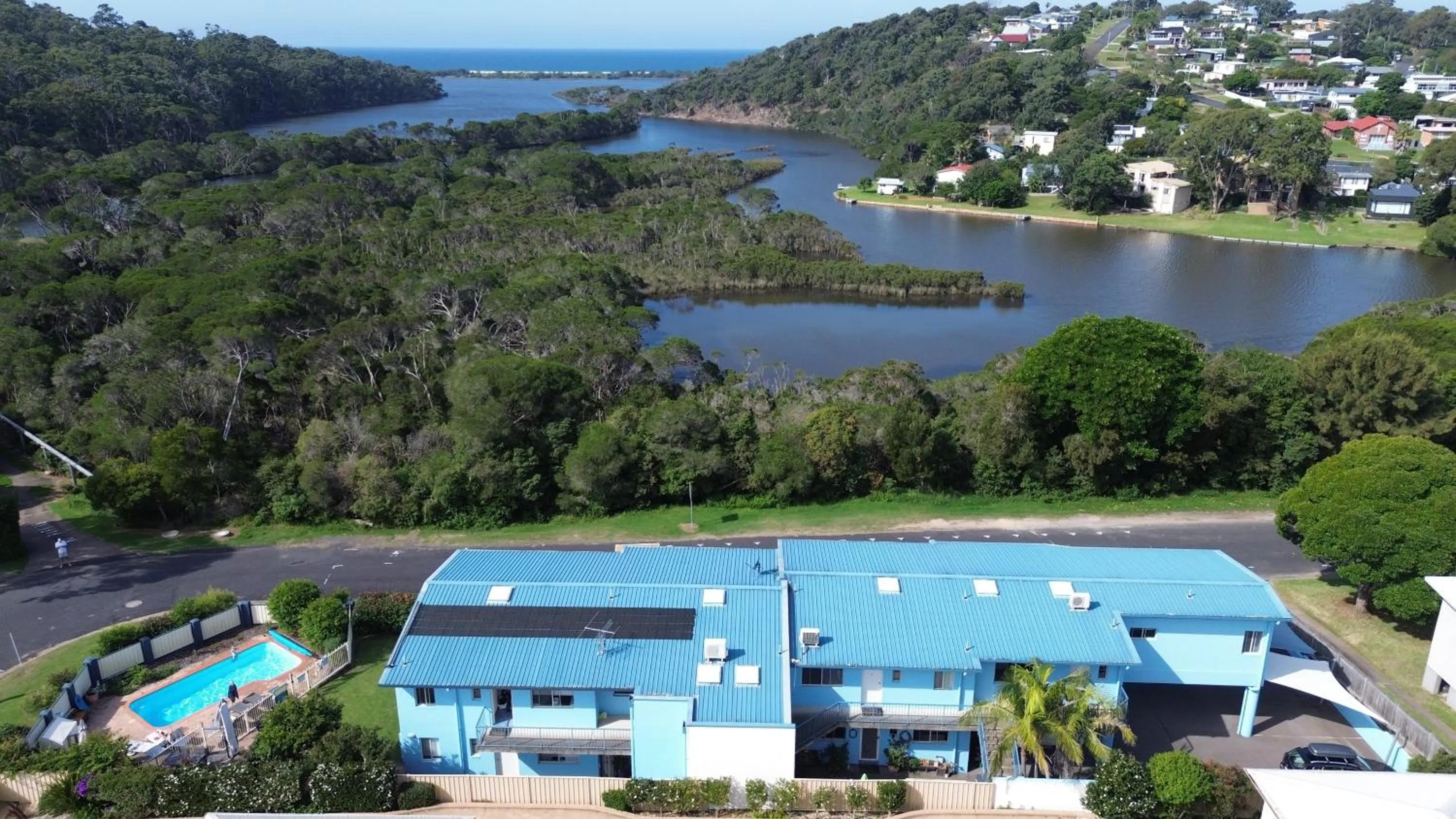 Property building in BlueWater Apartments