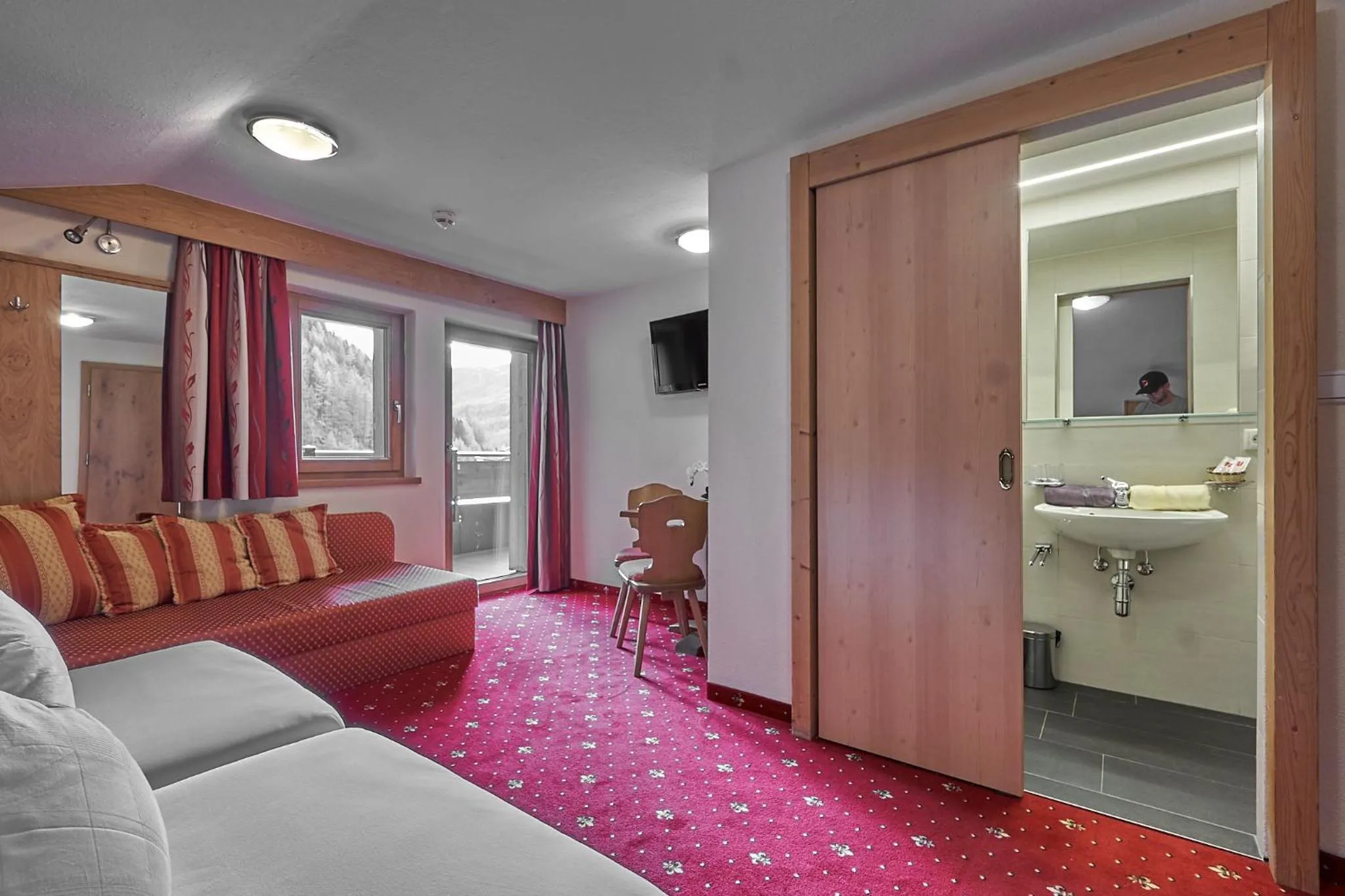 Bedroom in Hotel Garni Schönblick