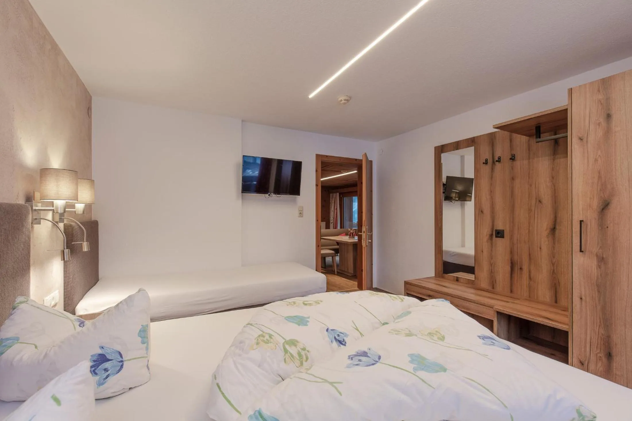 Bedroom, Bed in Hotel Garni Schönblick