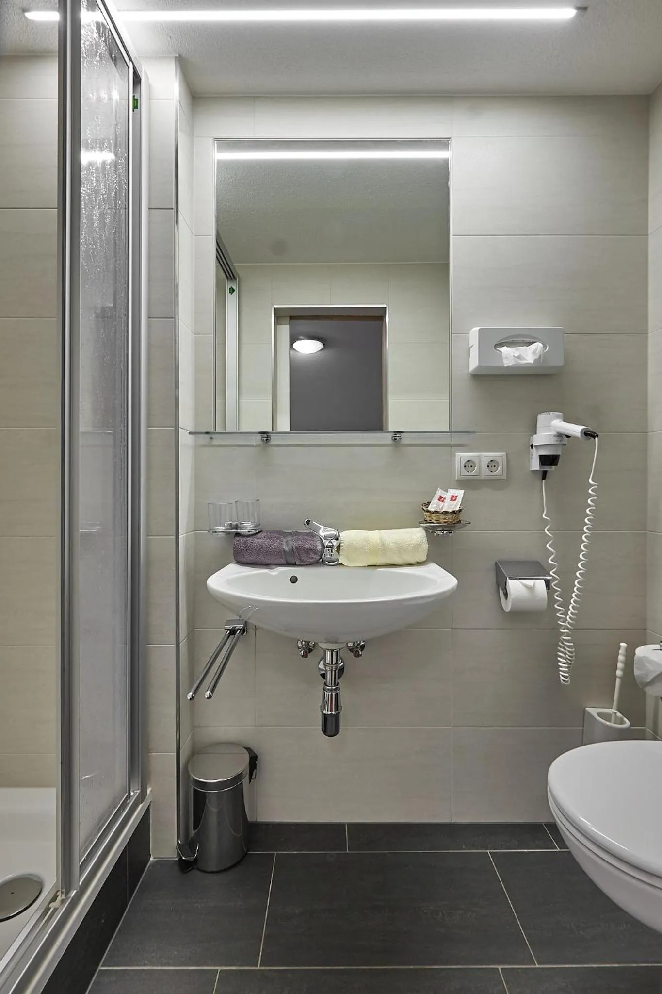 Bathroom in Hotel Garni Schönblick