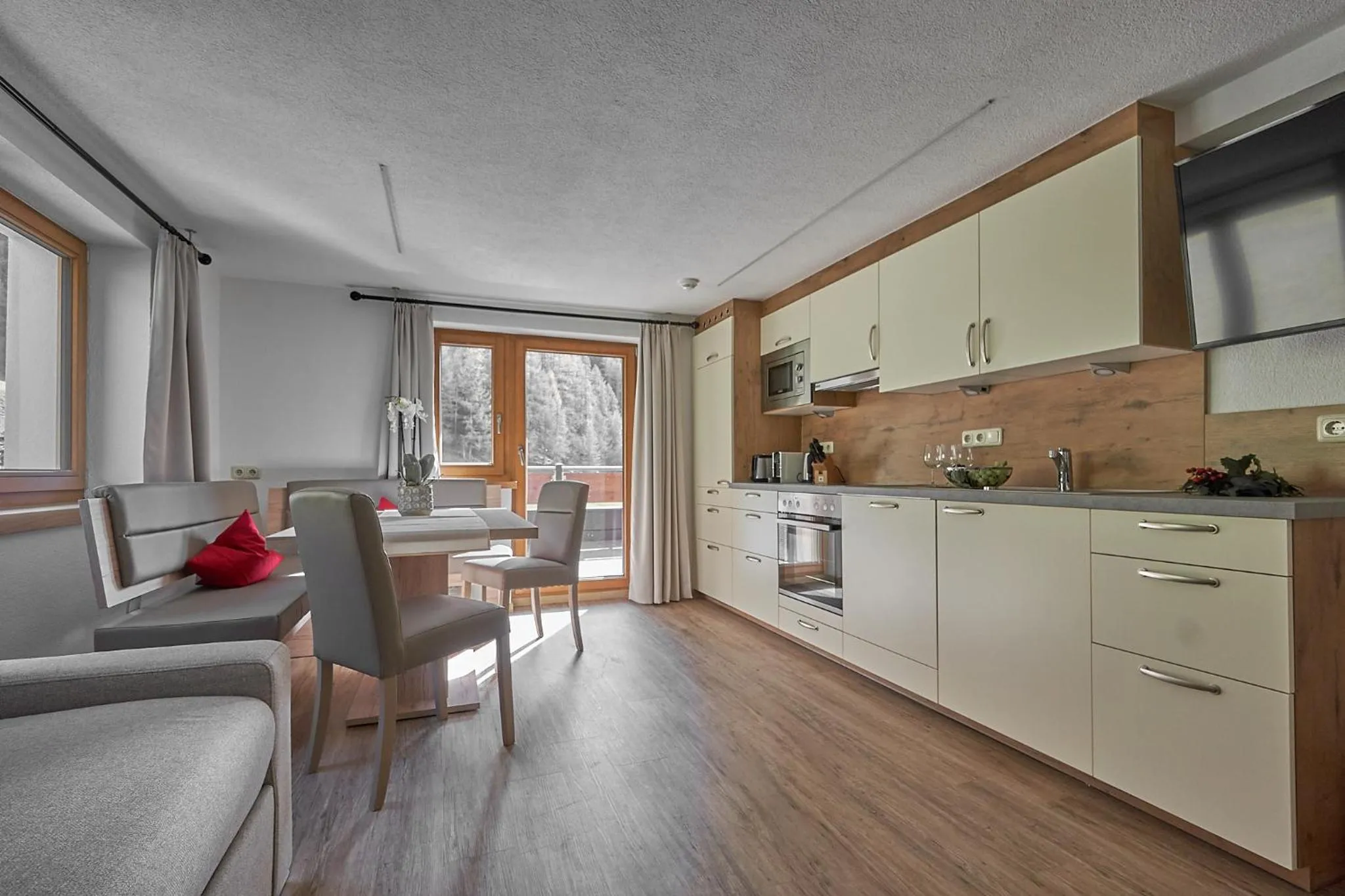 Kitchen or kitchenette in Hotel Garni Schönblick