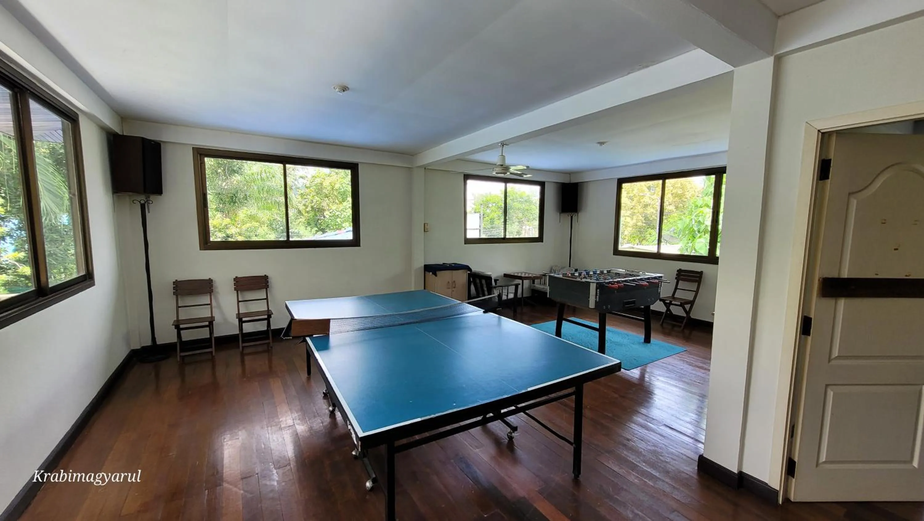 Communal lounge/ TV room in Sabai Resort