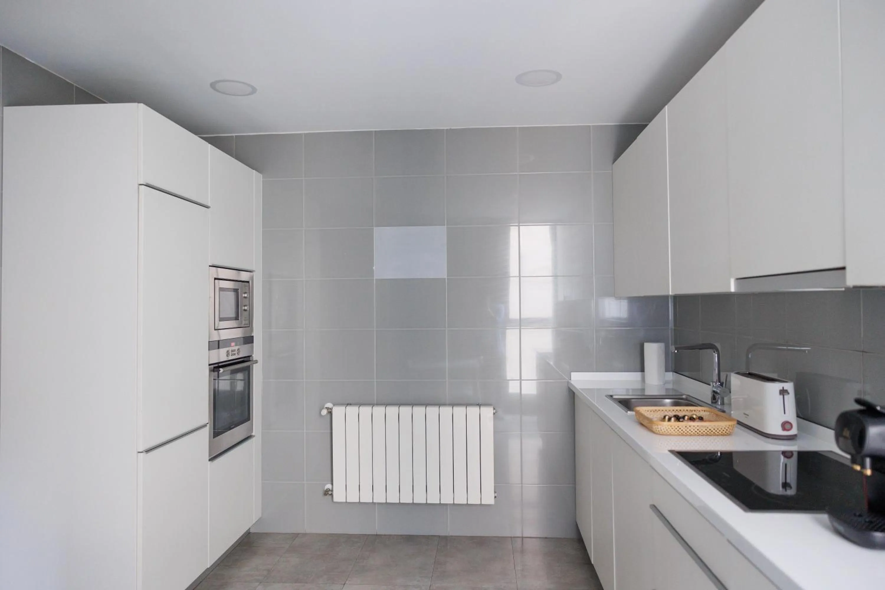 kitchen in Slow Suites Gran Vía