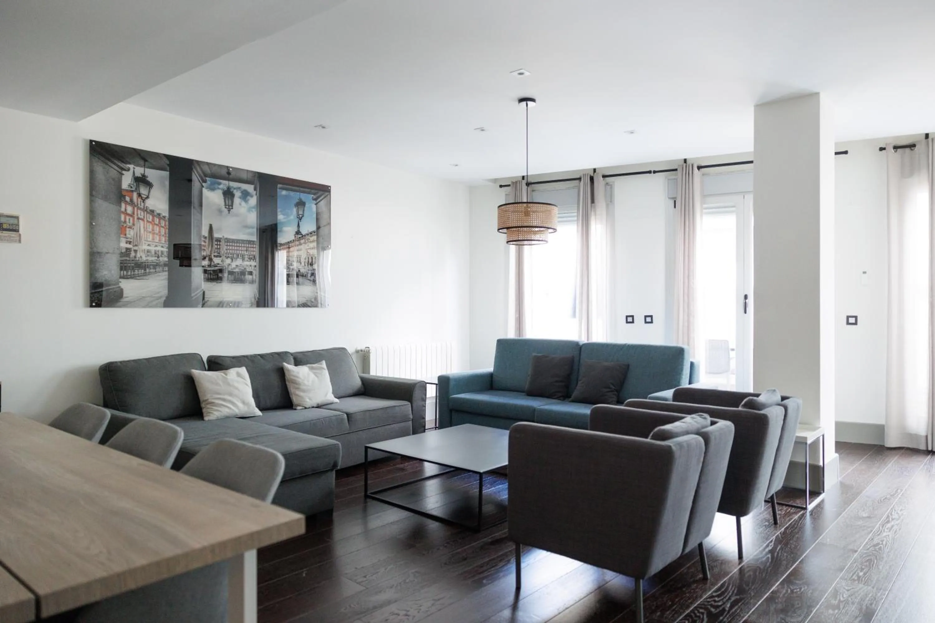 Living room in Slow Suites Gran Vía