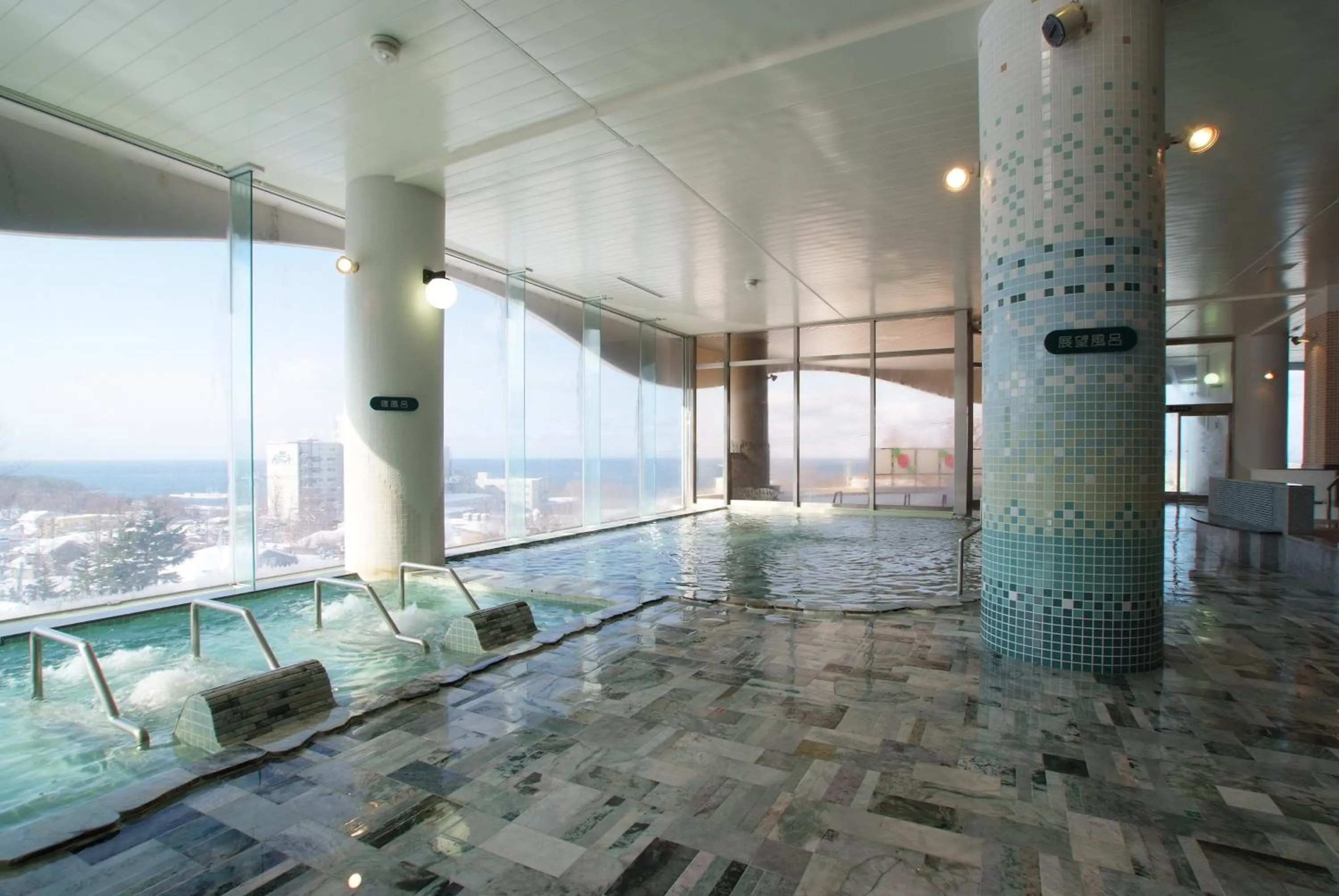 Hot Spring Bath in Shiretoko Daiichi Hotel