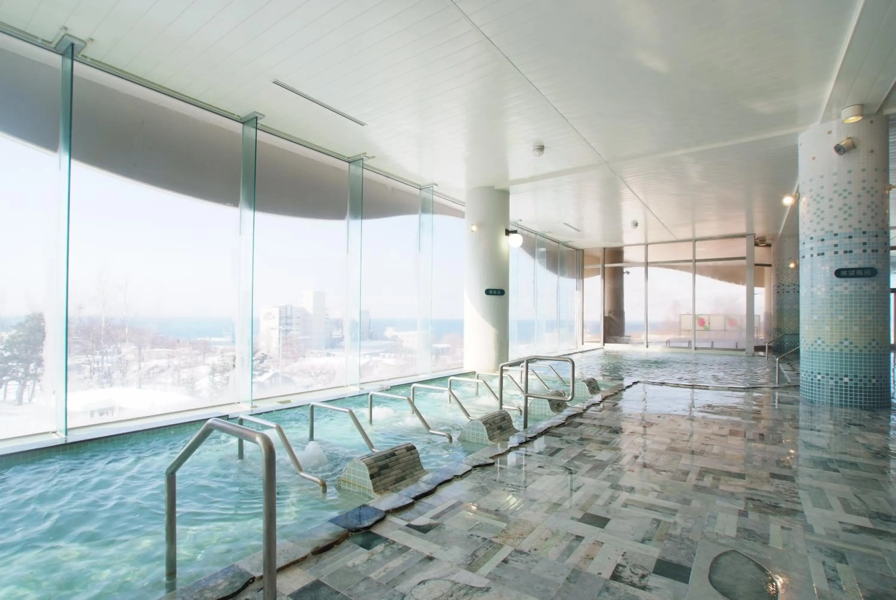 Hot Spring Bath in Shiretoko Daiichi Hotel