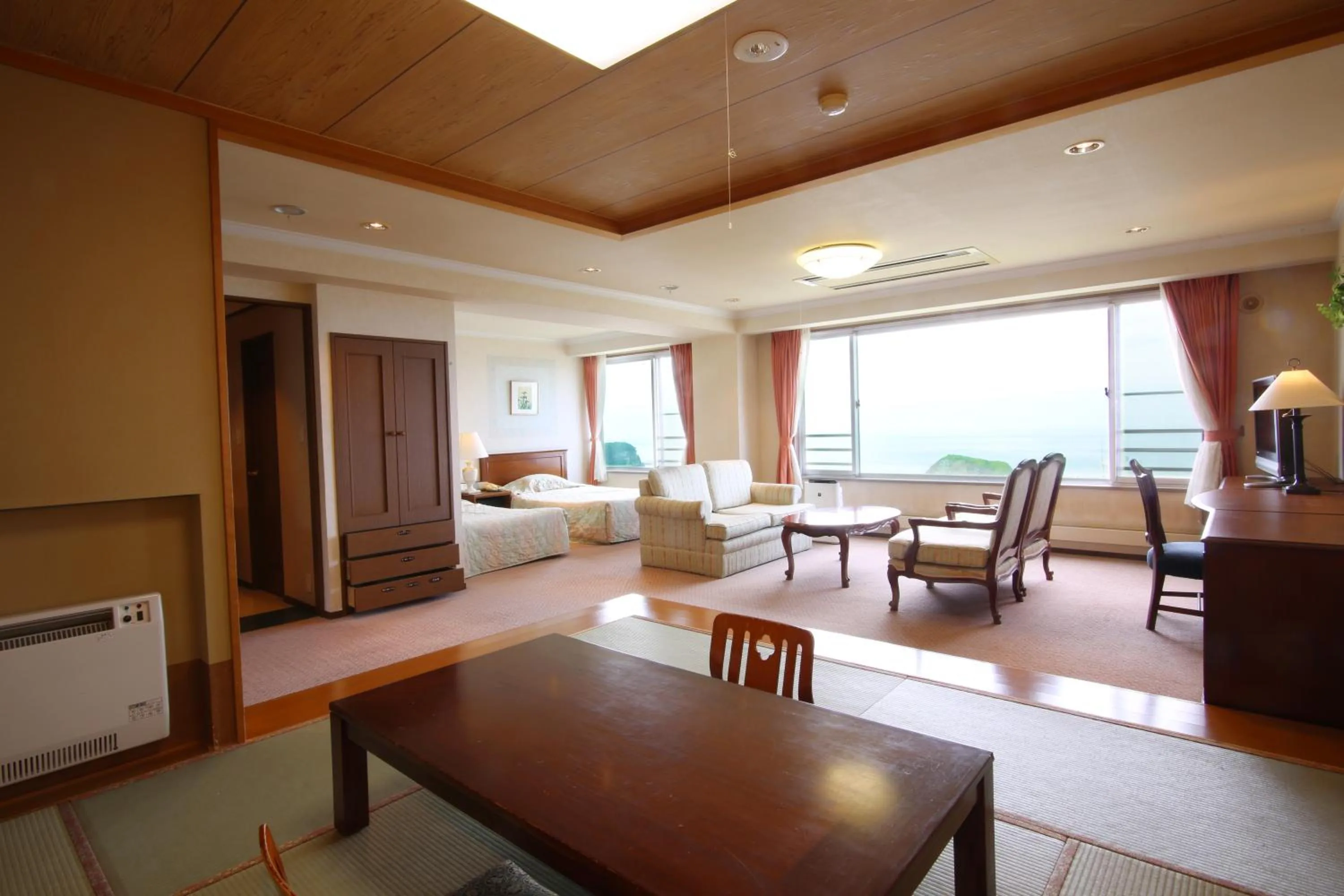 Living room in Shiretoko Daiichi Hotel