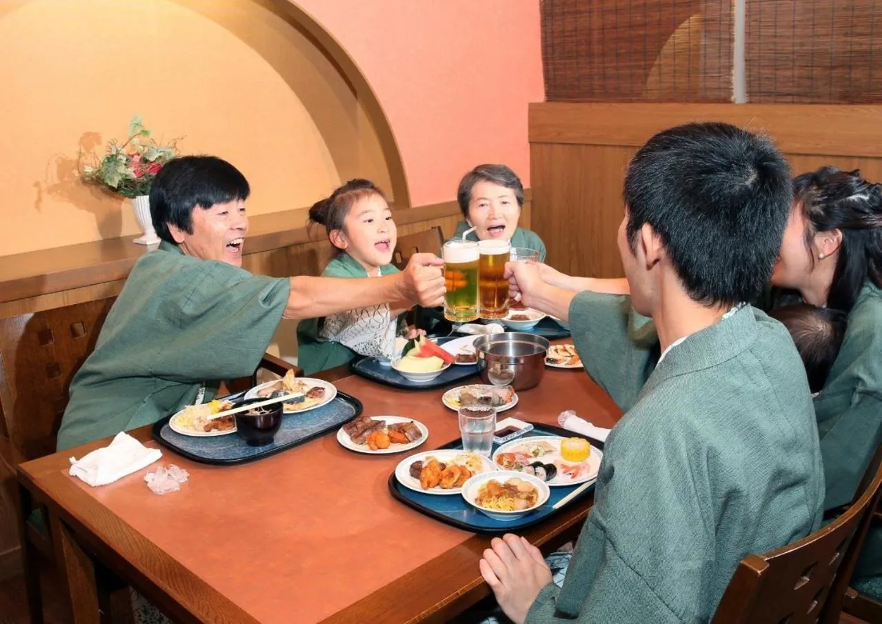 People in Shiretoko Daiichi Hotel