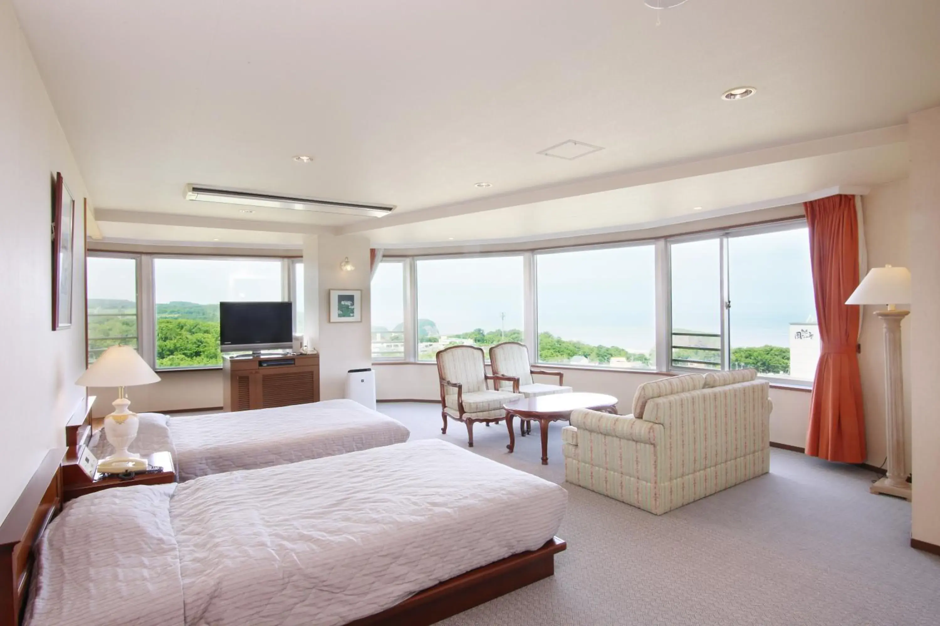 DeluxeTwin Room C with Tatami Area - Non-Smoking - West Wing in Shiretoko Daiichi Hotel DeluxeTwin Room C with Tatami Area - Non-Smoking - West Wing in Shiretoko Daiichi Hotel