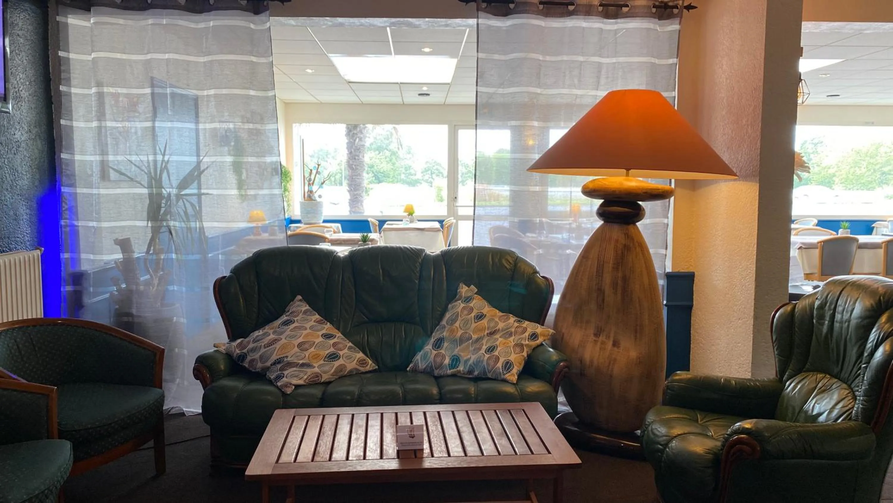 Restaurant/places to eat in Hôtel Fontaine, Morlaix