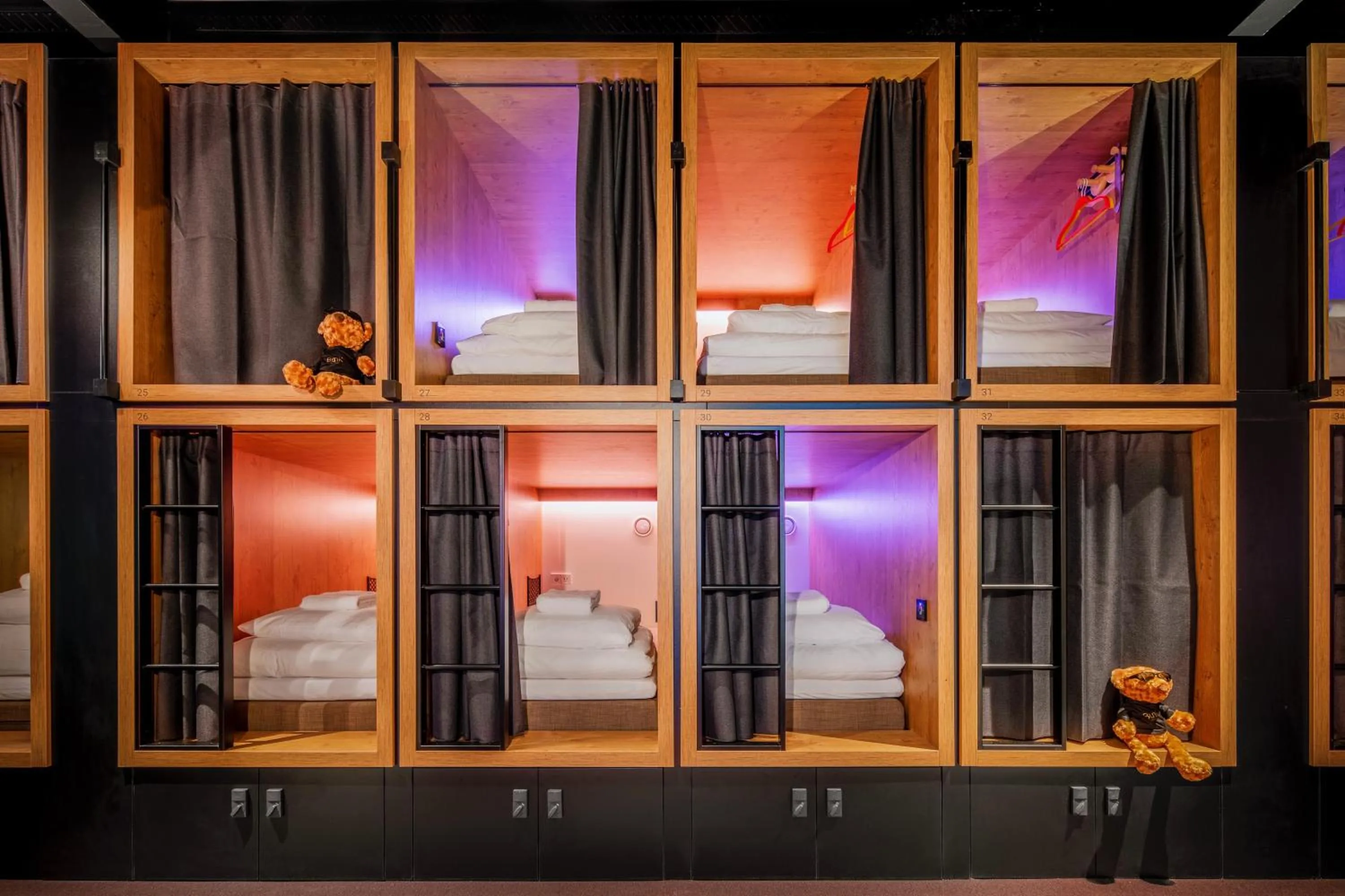 bunk bed, Bed in Bunk Hotel Utrecht