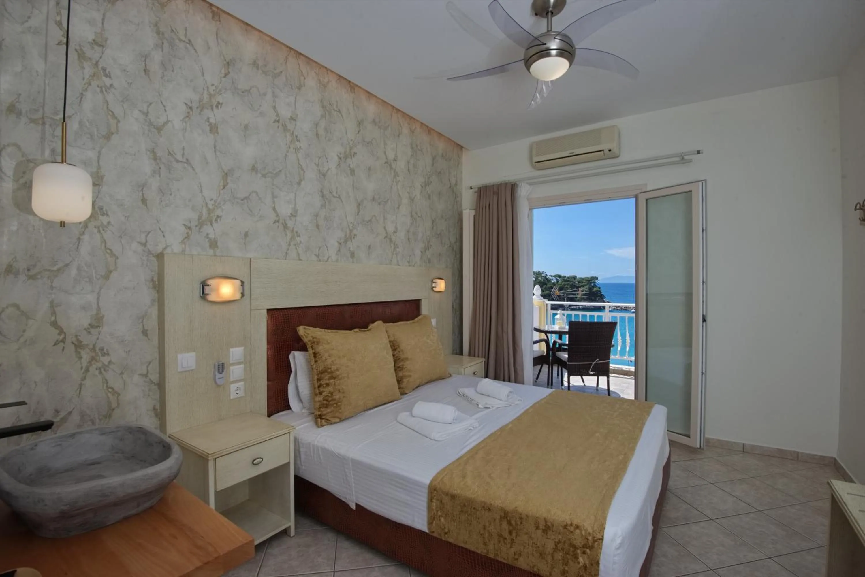 Bed in Pension Votsi