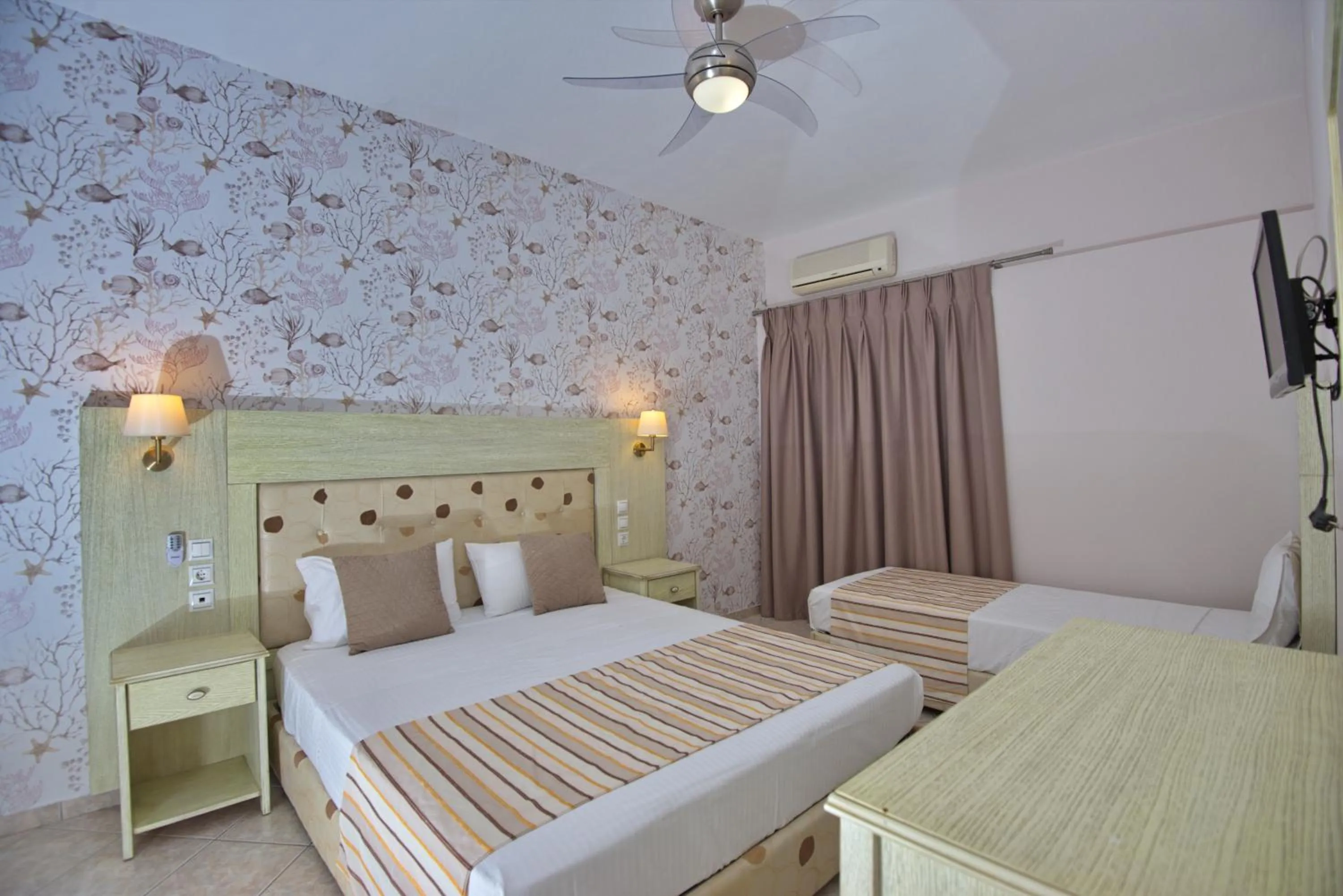 Bed in Pension Votsi