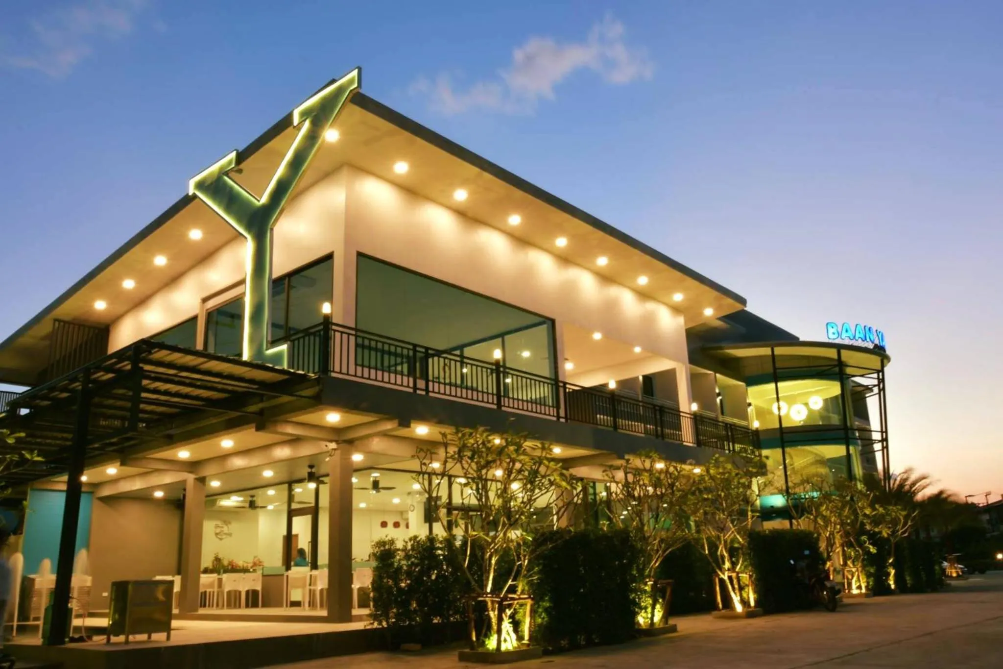 Restaurant/places to eat in Baan Yamoo Ranong