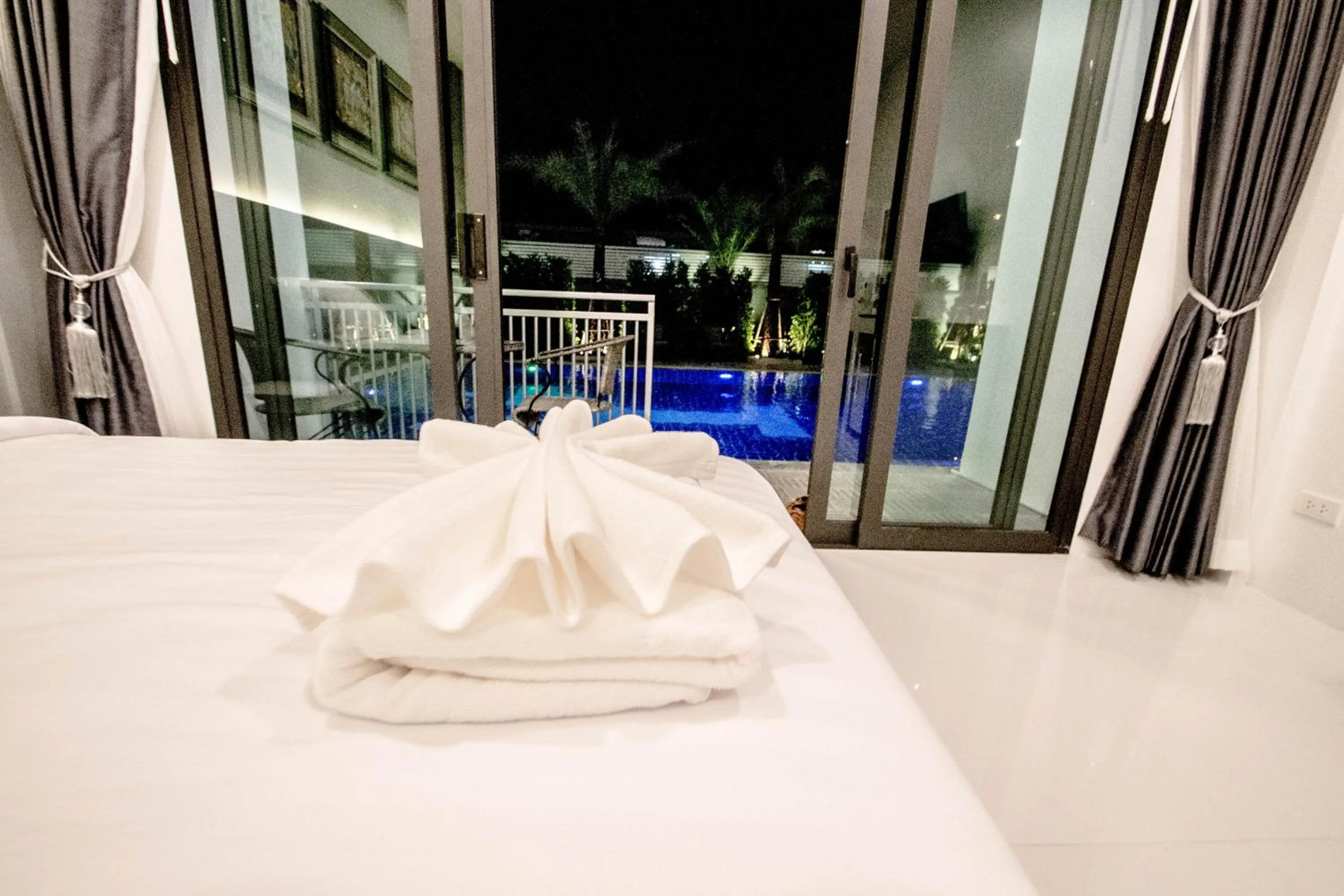 Bed in Baan Yamoo Ranong