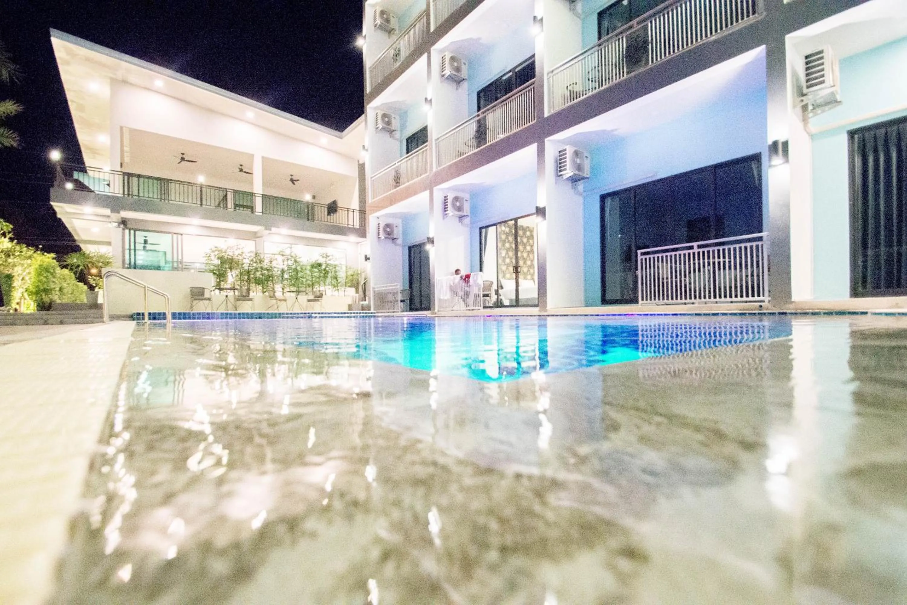 Property building in Baan Yamoo Ranong