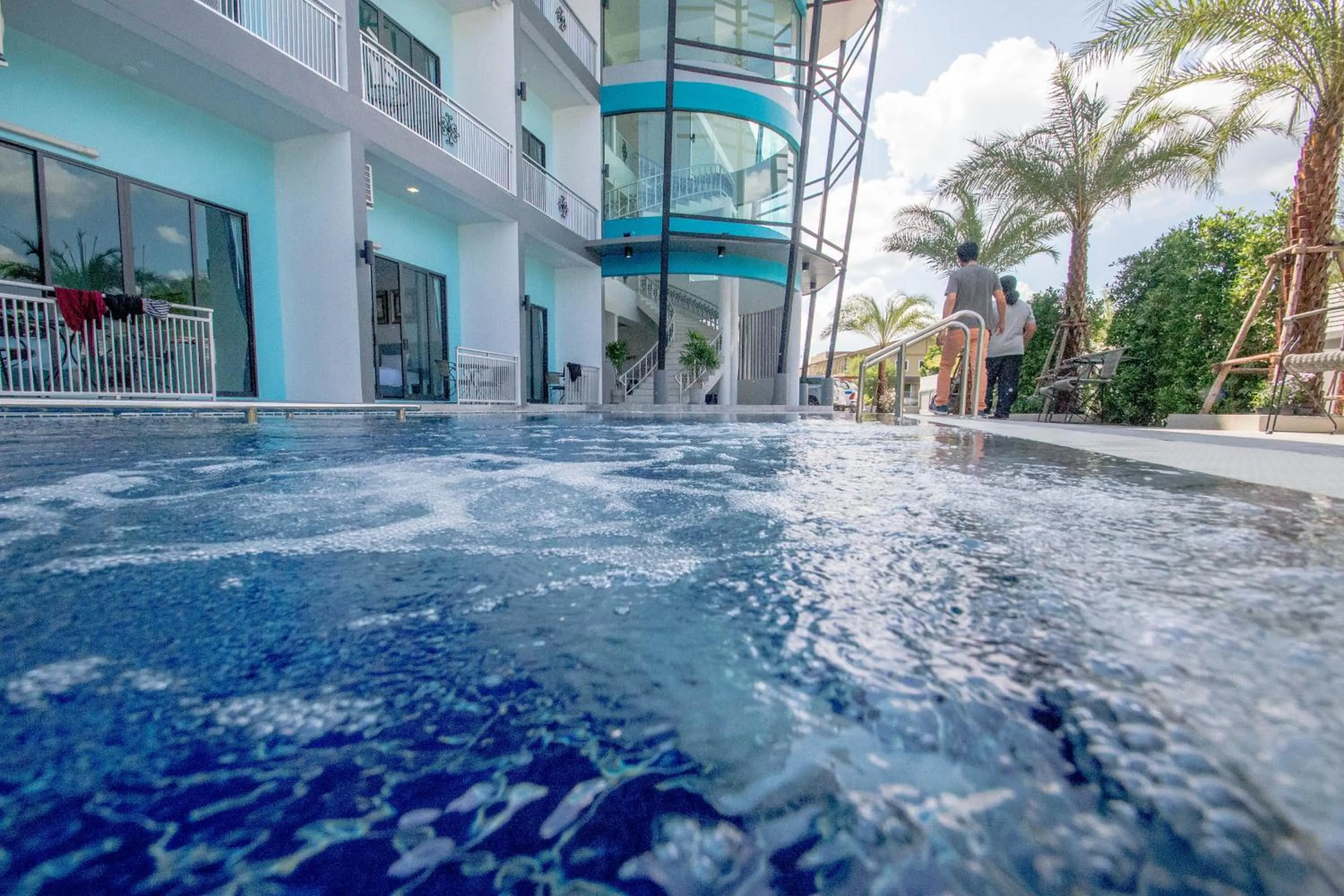 Pool view in Baan Yamoo Ranong