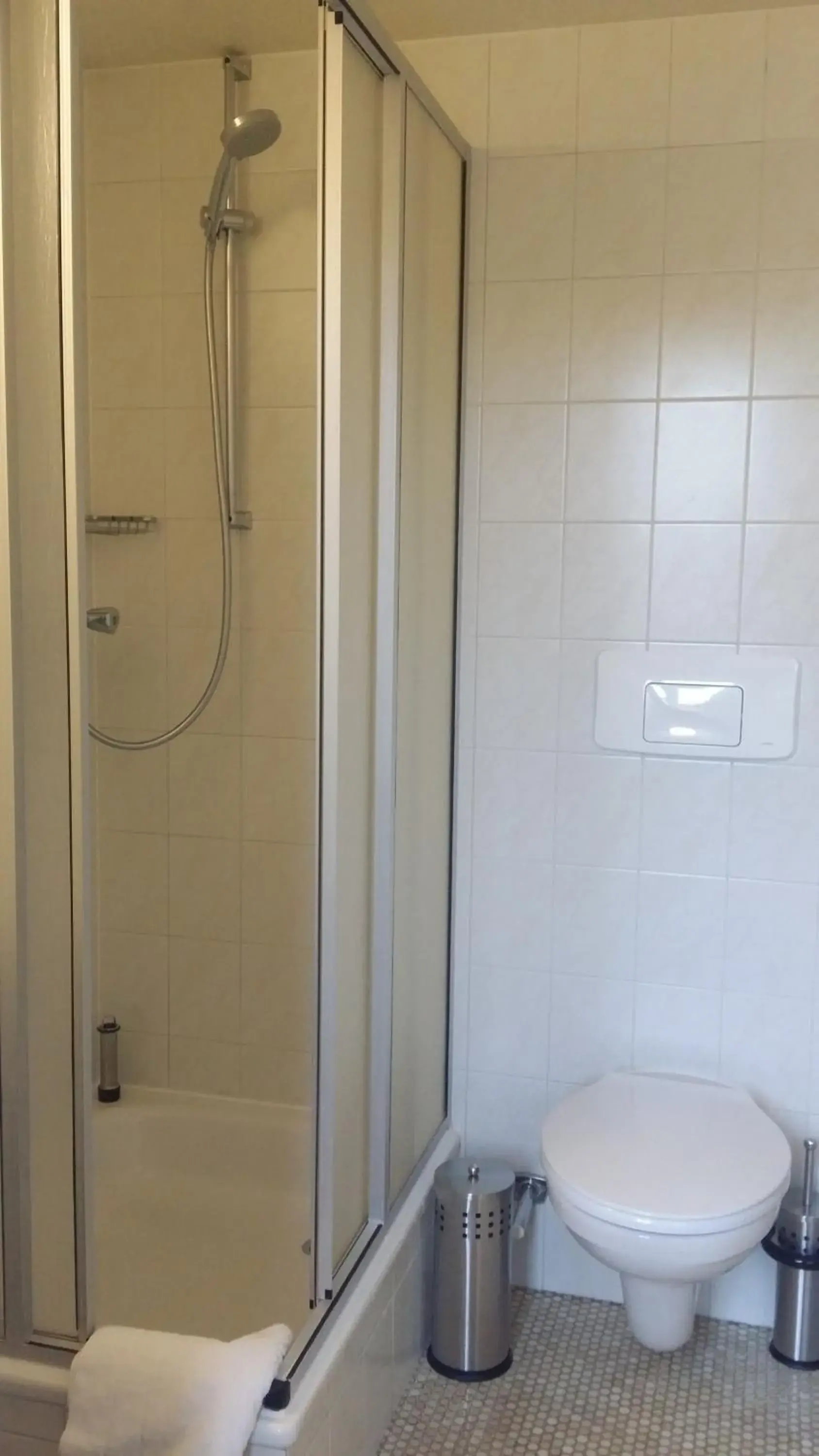 Budget Twin Room - single occupancy in Hotel Hasen Kaufbeuren Allgäu Budget Twin Room - single occupancy in Hotel Hasen Kaufbeuren Allgäu