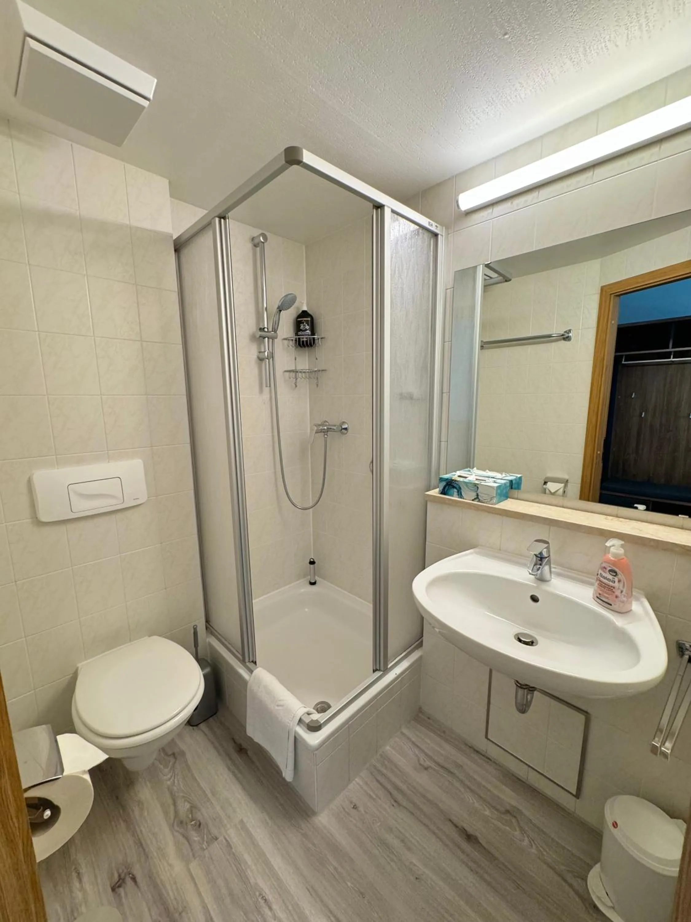 Bathroom in Hotel Hasen Kaufbeuren Allgäu