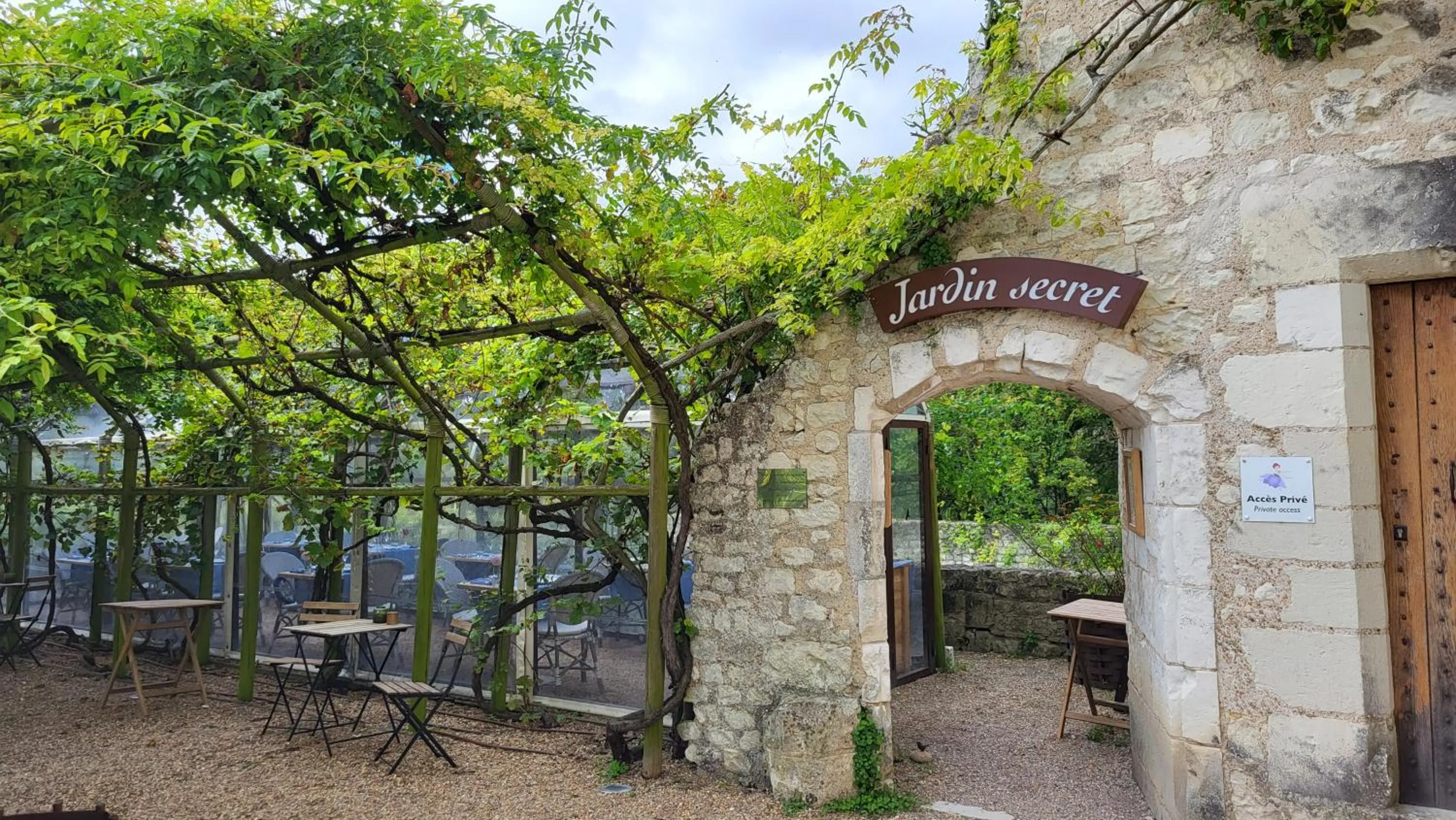 Restaurant/places to eat in Hôtel du Château du Rivau