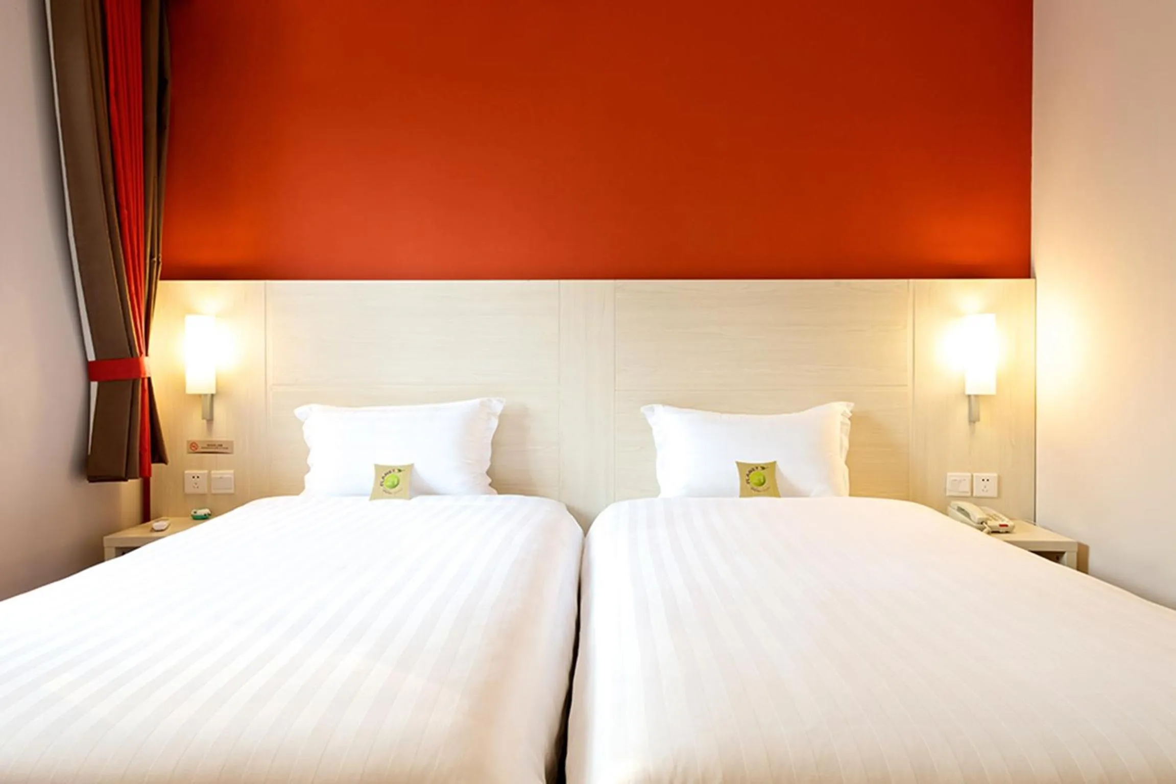 Bed in Ibis Beijing Dongdaqiao