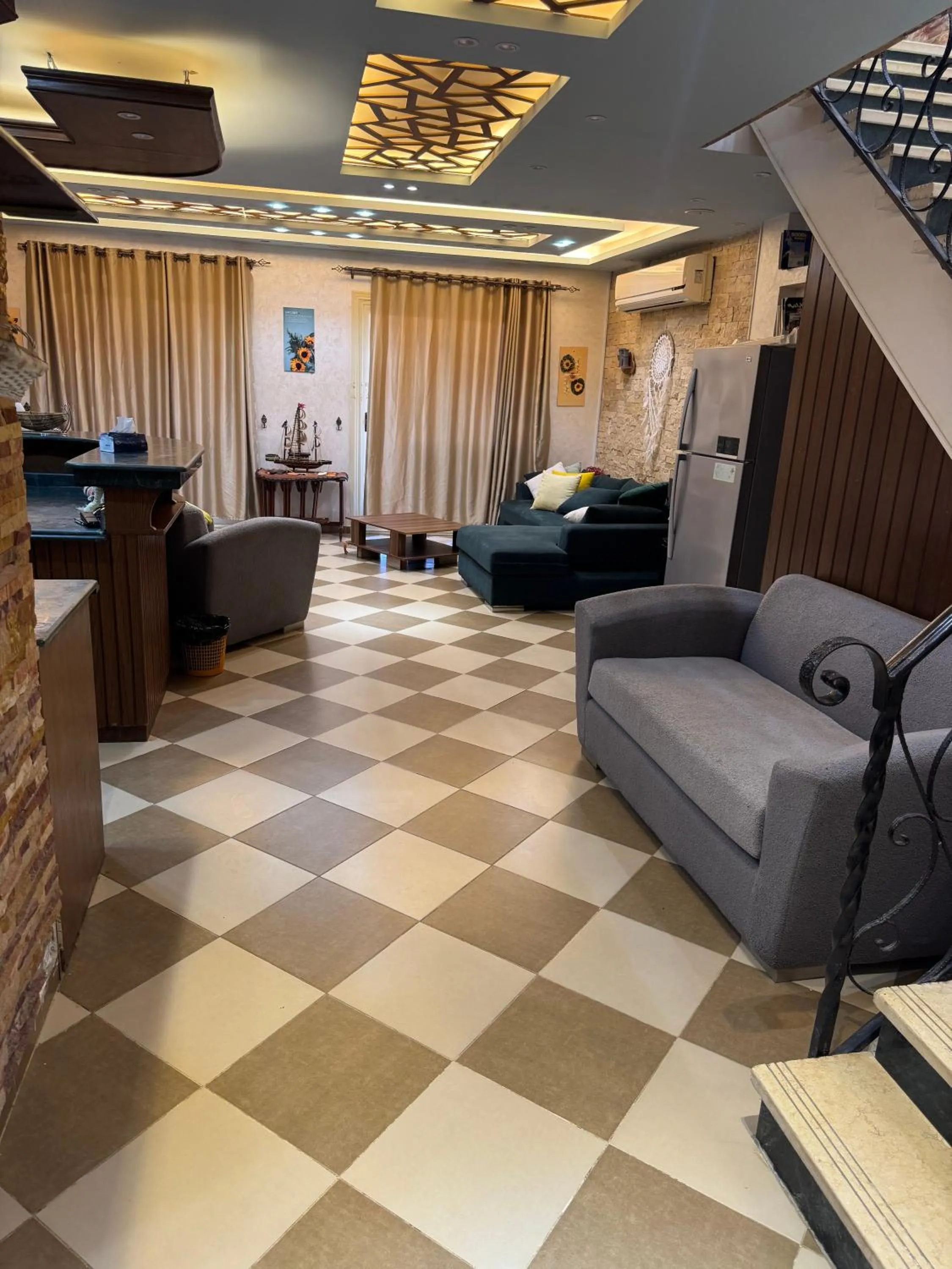 La Sirena Villa for Families only