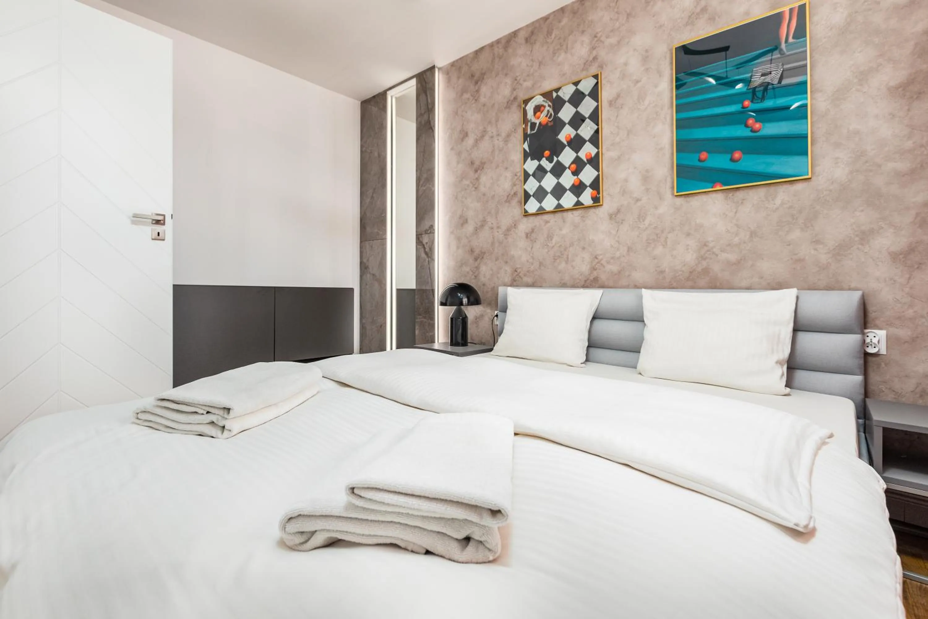 Bed in Apartament Moniuszki by Your Freedom