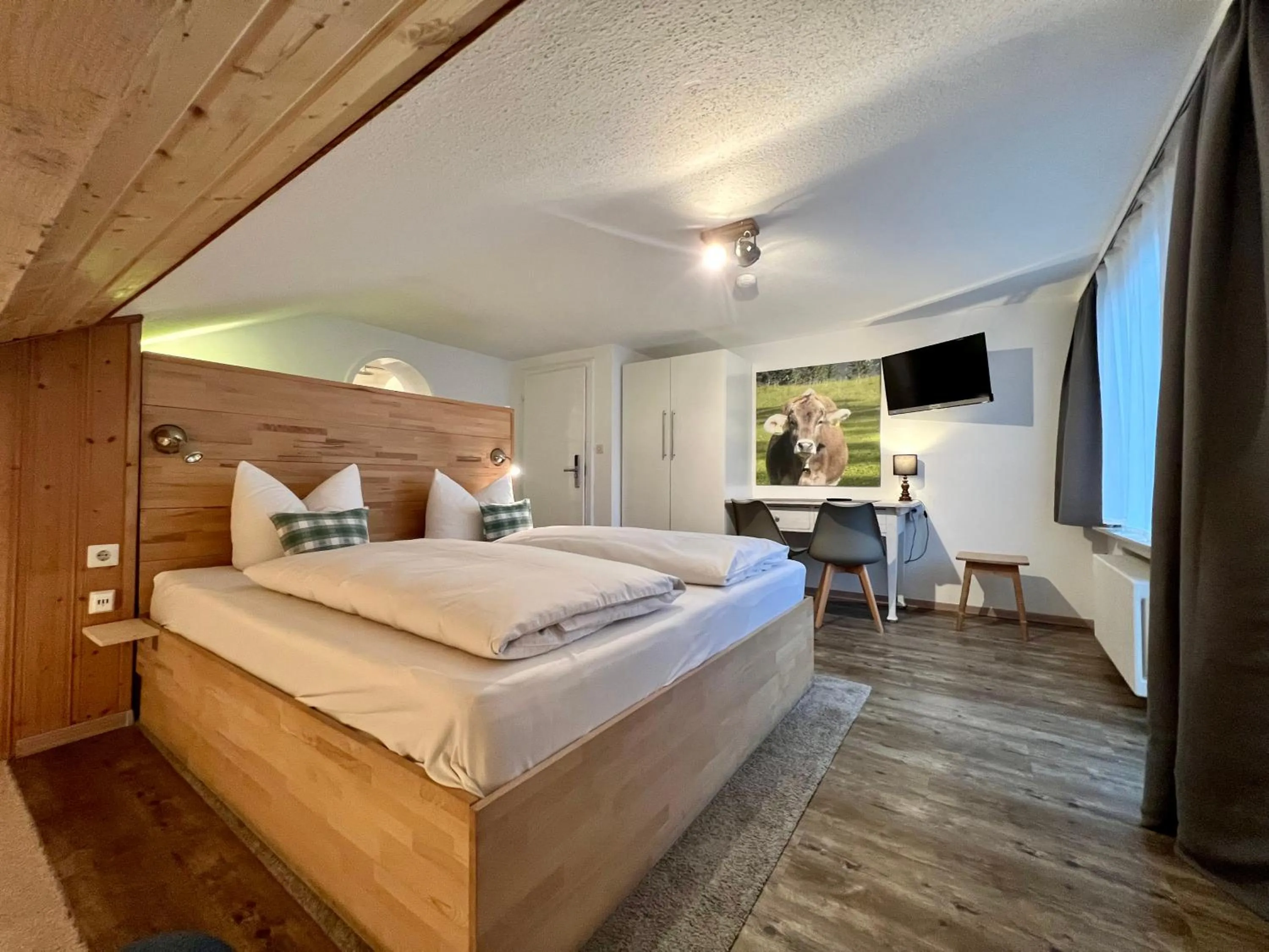 Bedroom, Bed in Gästehaus Alpvital