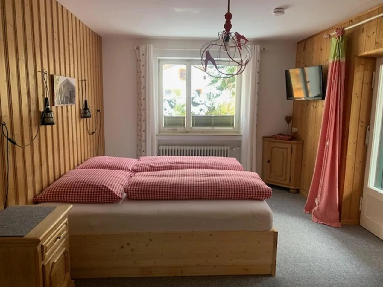 Bedroom, Bed in Gästehaus Alpvital