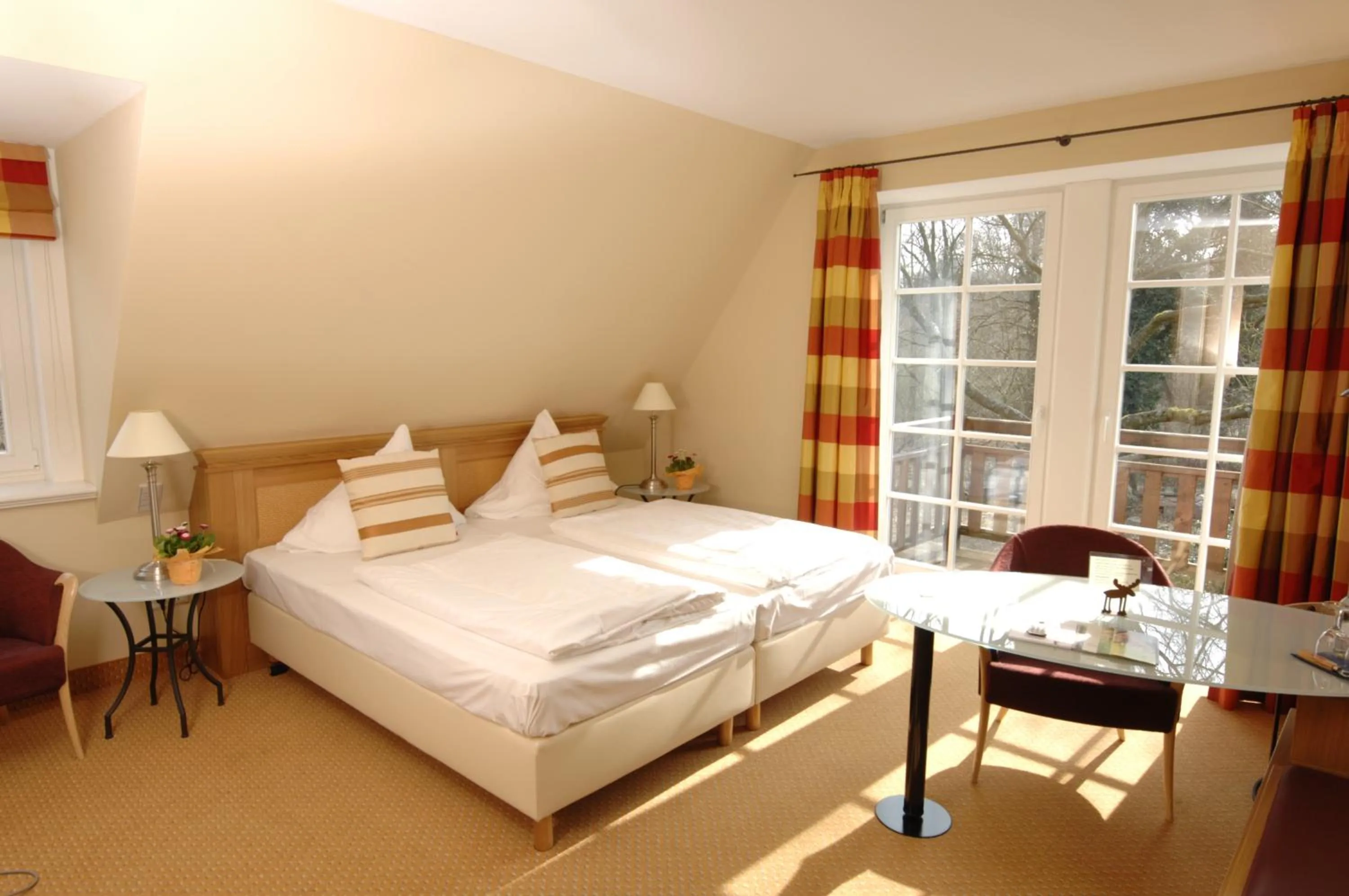 Bed in Hotel Alster Au