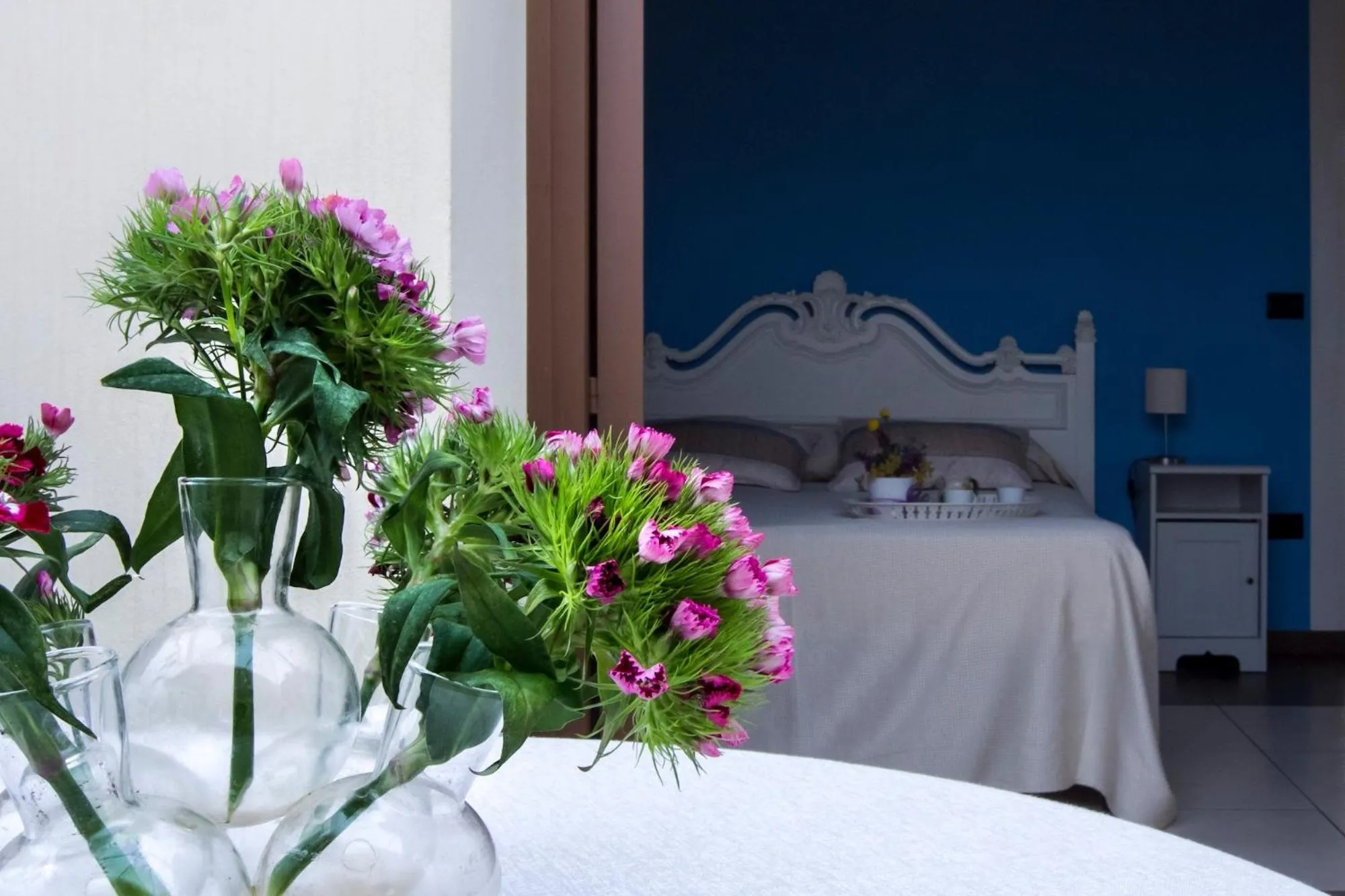 Decorative detail, Bed in Kyanos Residence