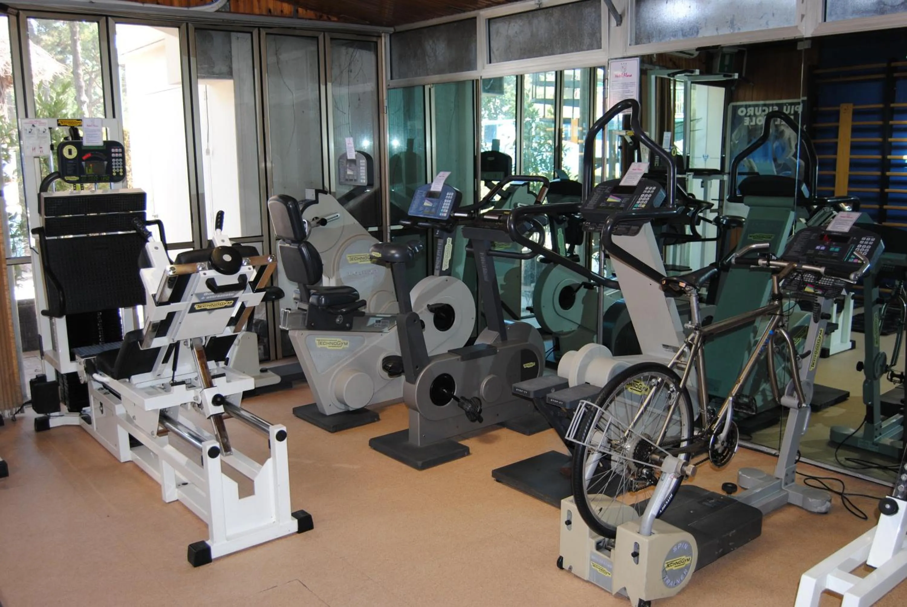 Fitness centre/facilities in Hotel Flora