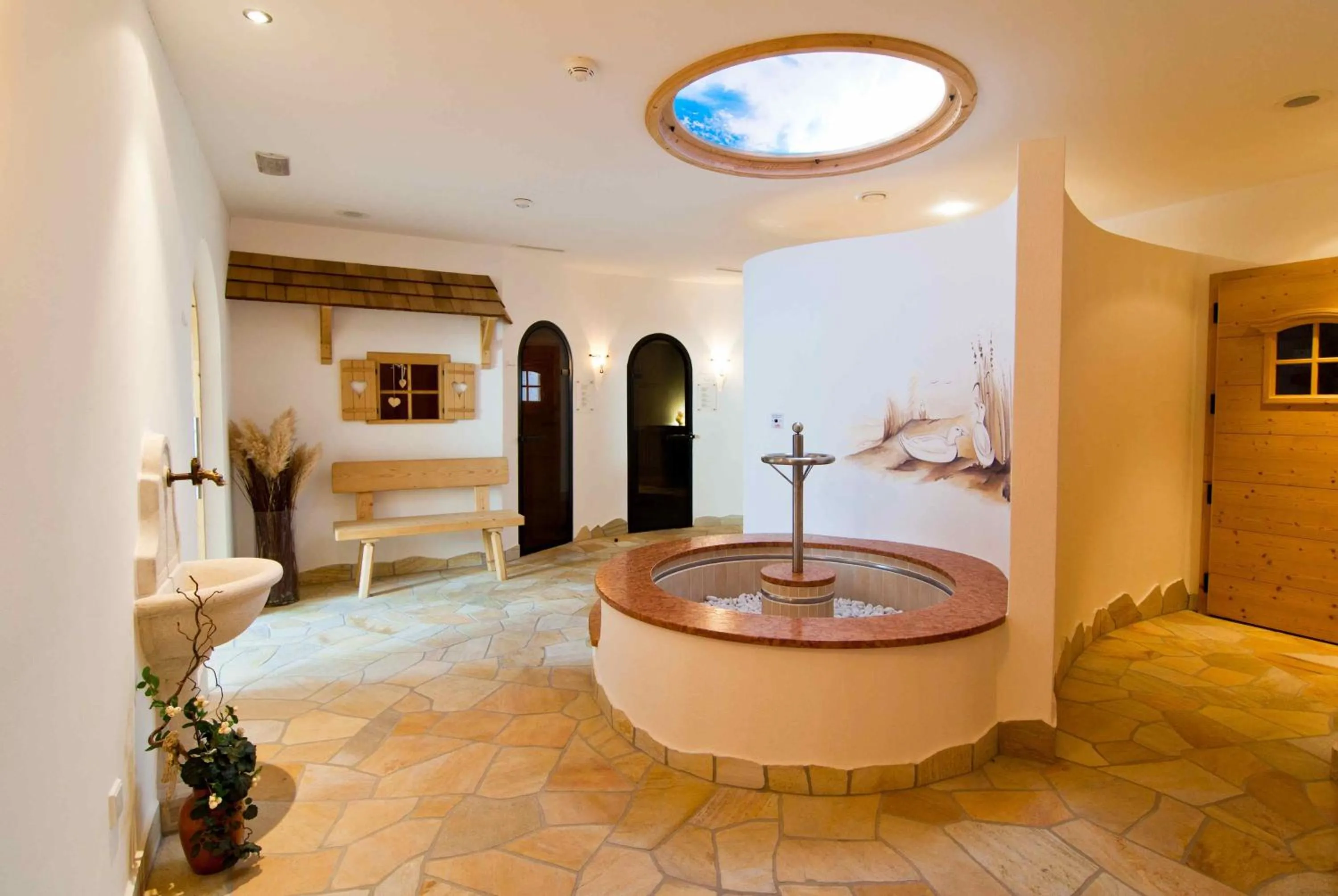 Decorative detail in Garni Sunela B&B