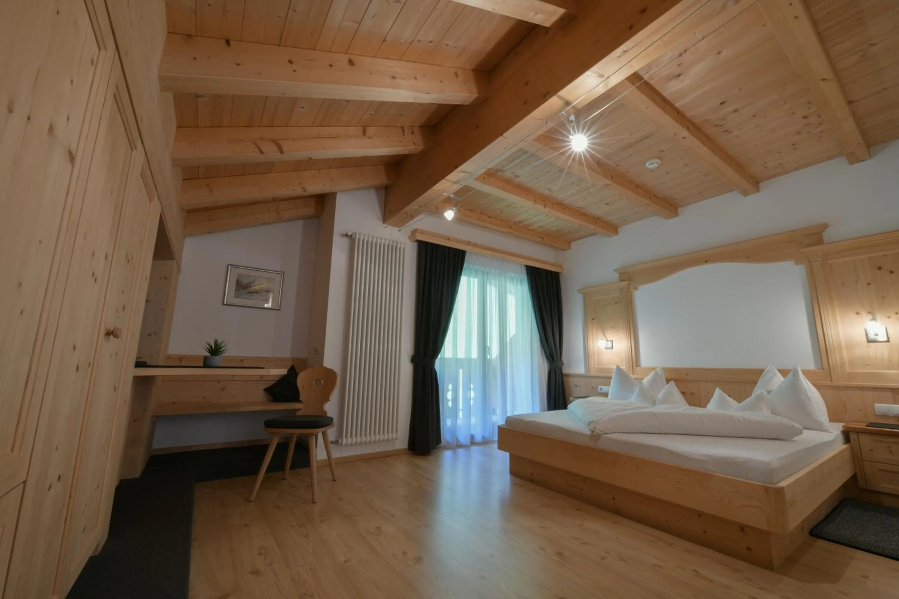 Photo of the whole room, Bed in Garni Sunela B&B