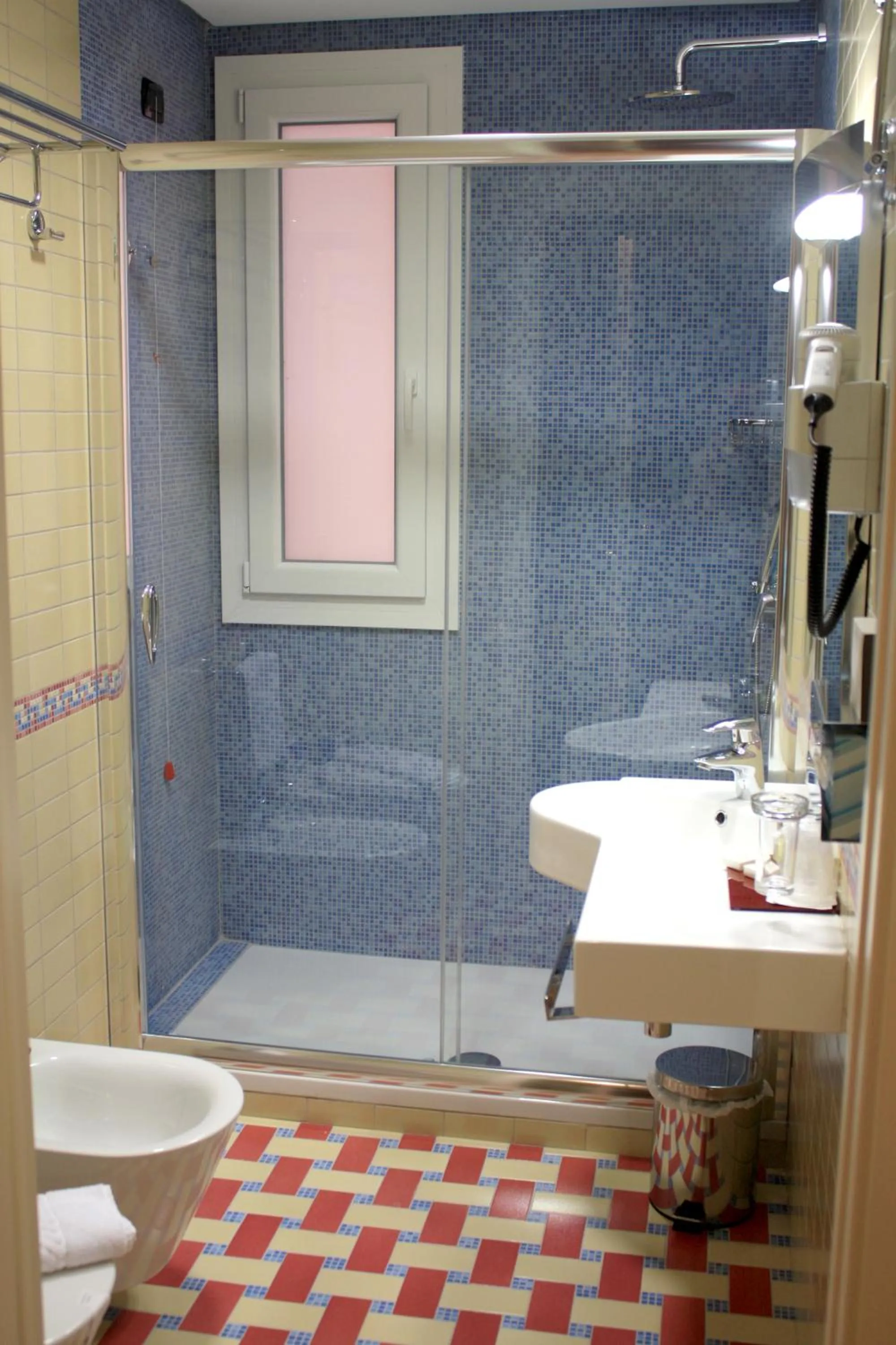 Shower in Artemis Hotel