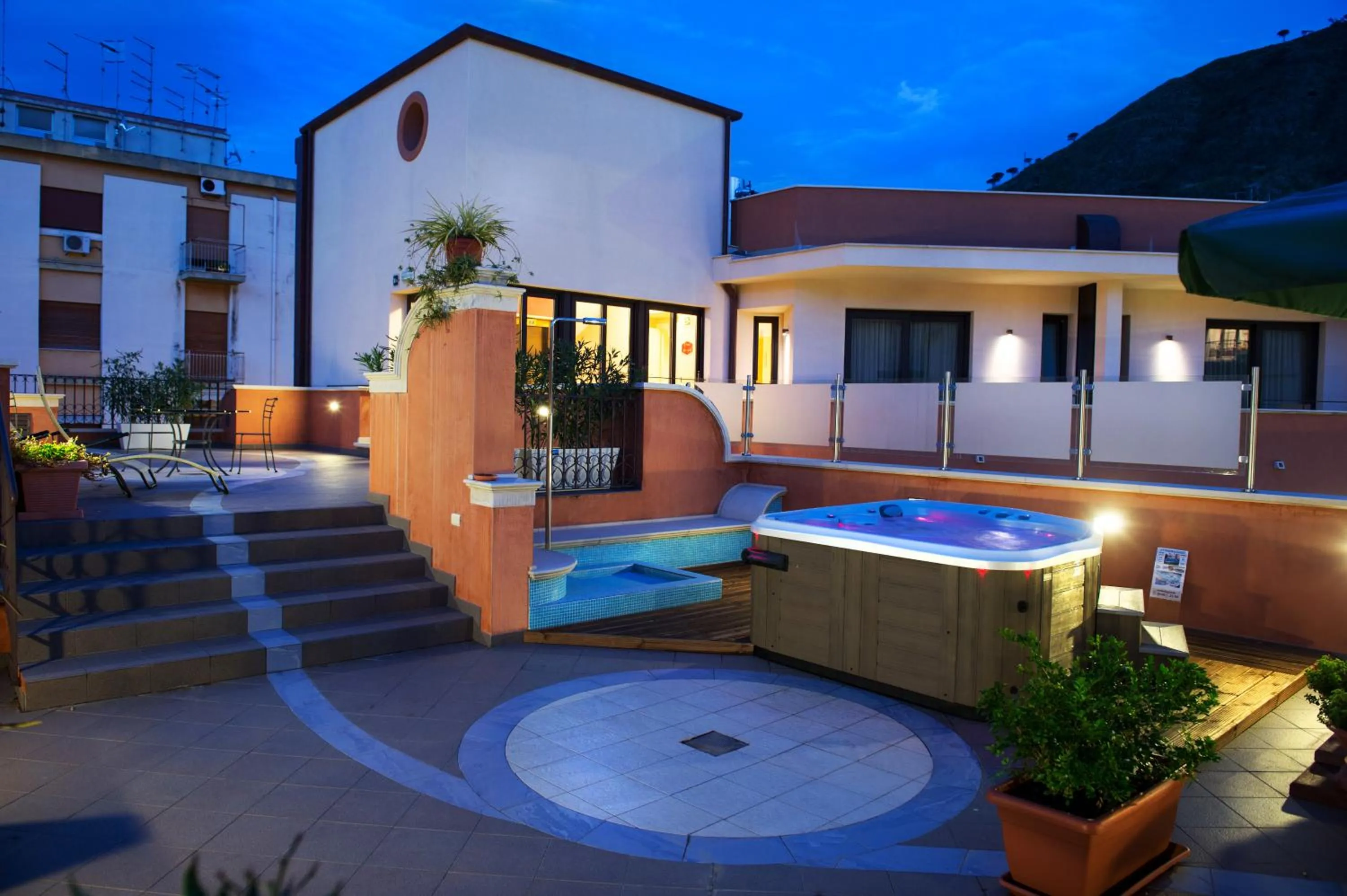 Solarium in Artemis Hotel