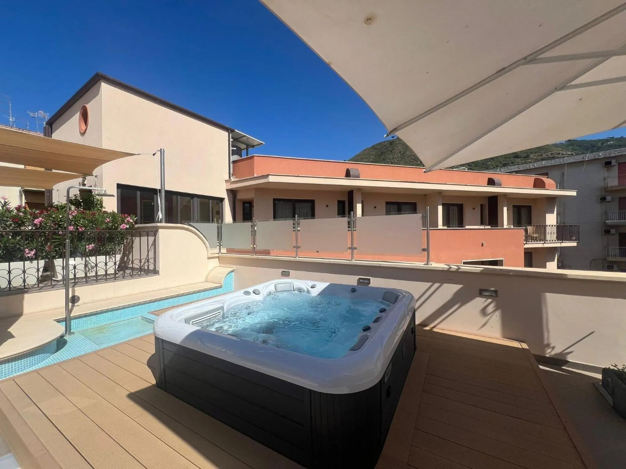 Solarium in Artemis Hotel