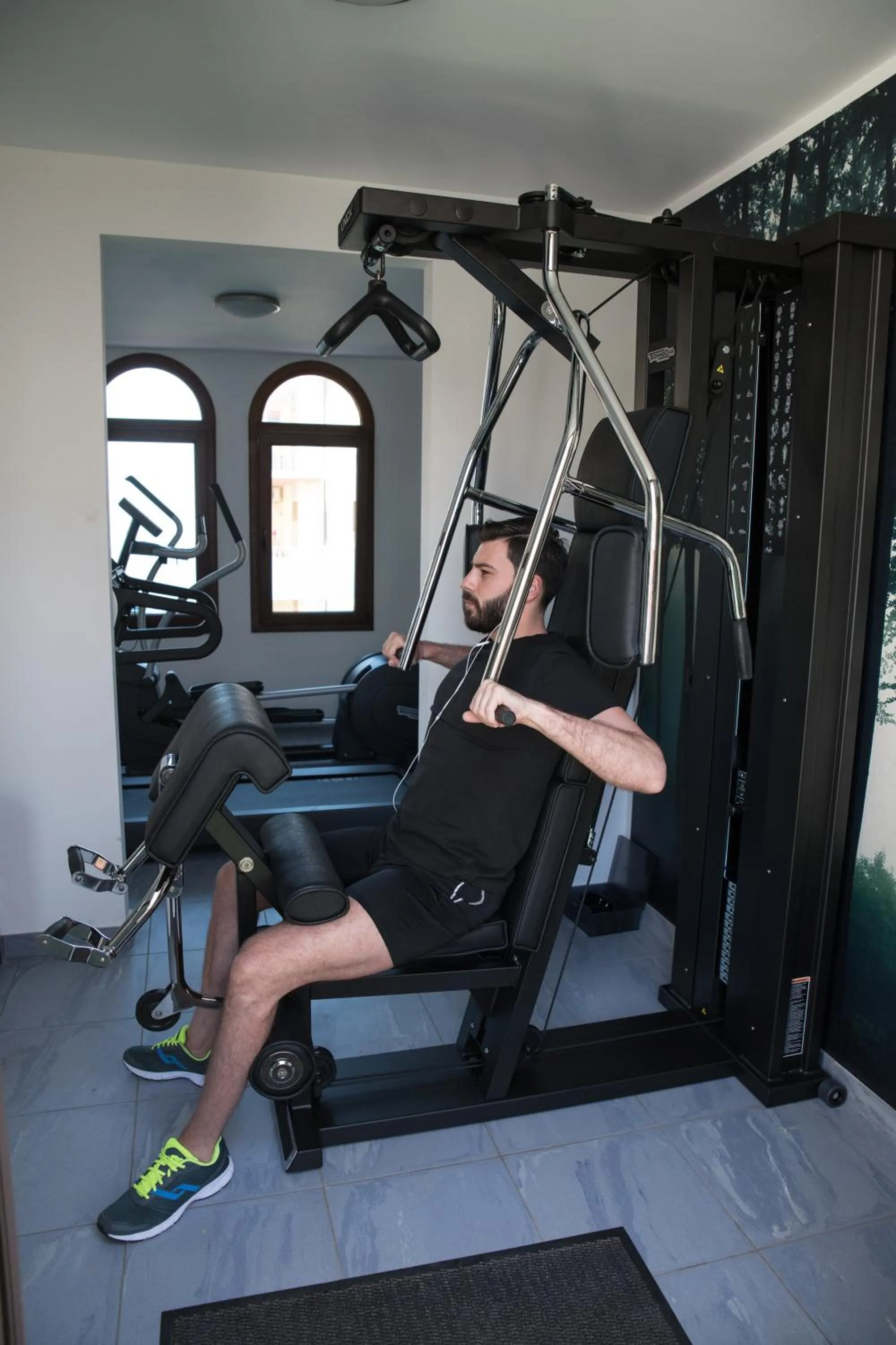 Fitness centre/facilities in Artemis Hotel
