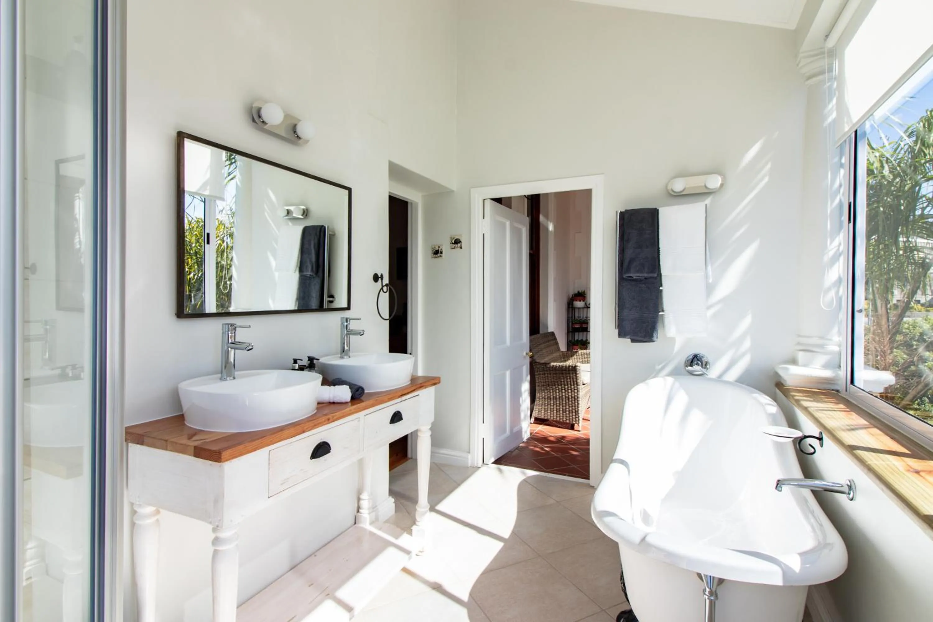 Bathroom in Carmichael House Boutique Hotel