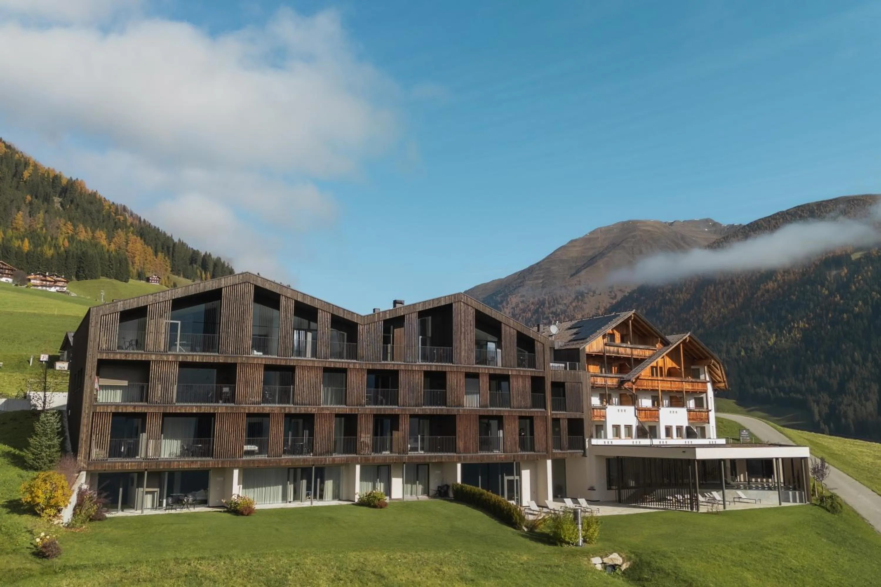 Property building in Mountain Residence Montana